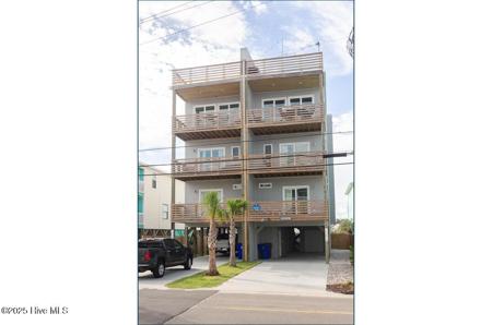 1007 Carolina Beach Avenue N