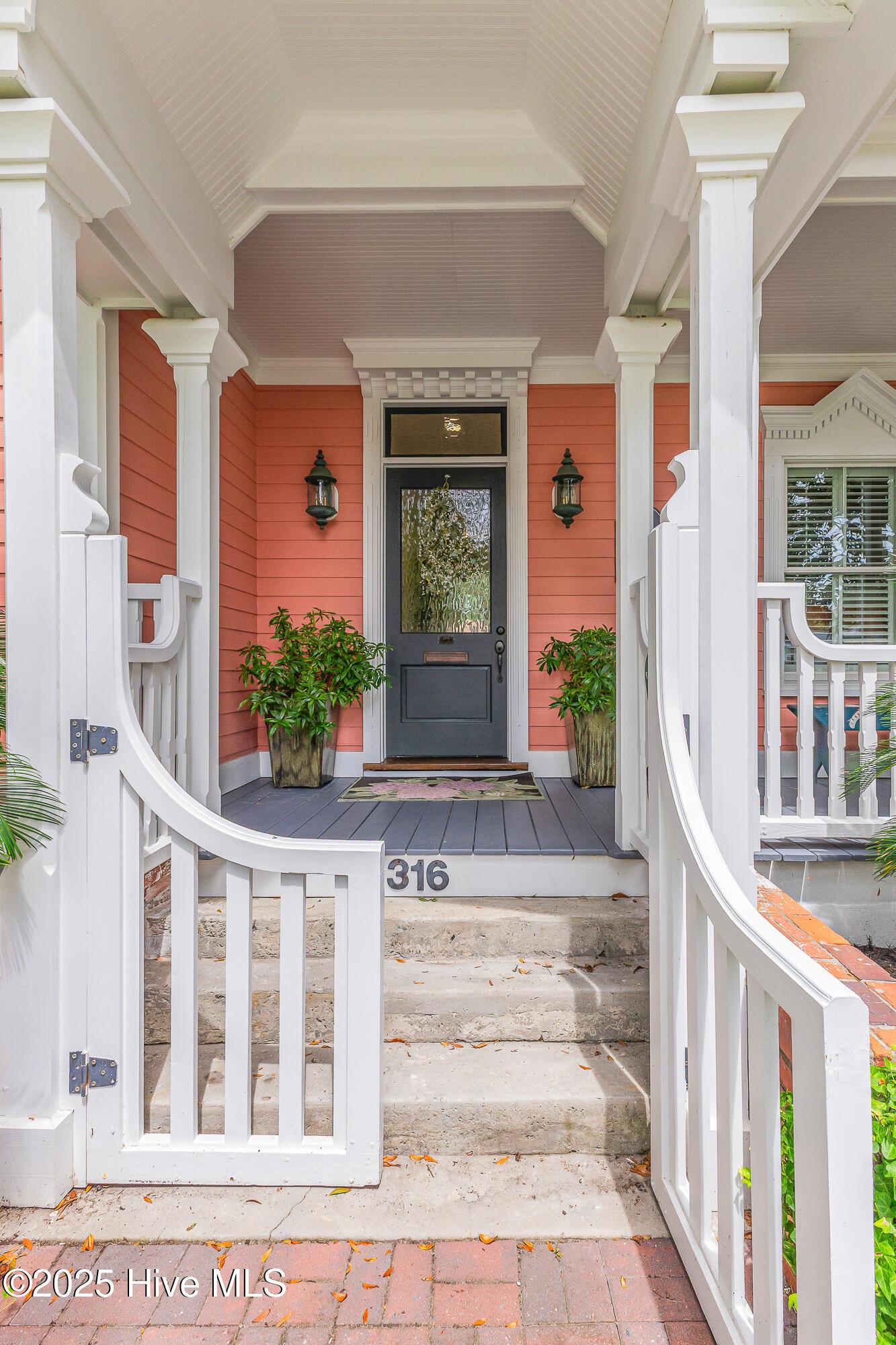 Image 4: 316 W St. George-4