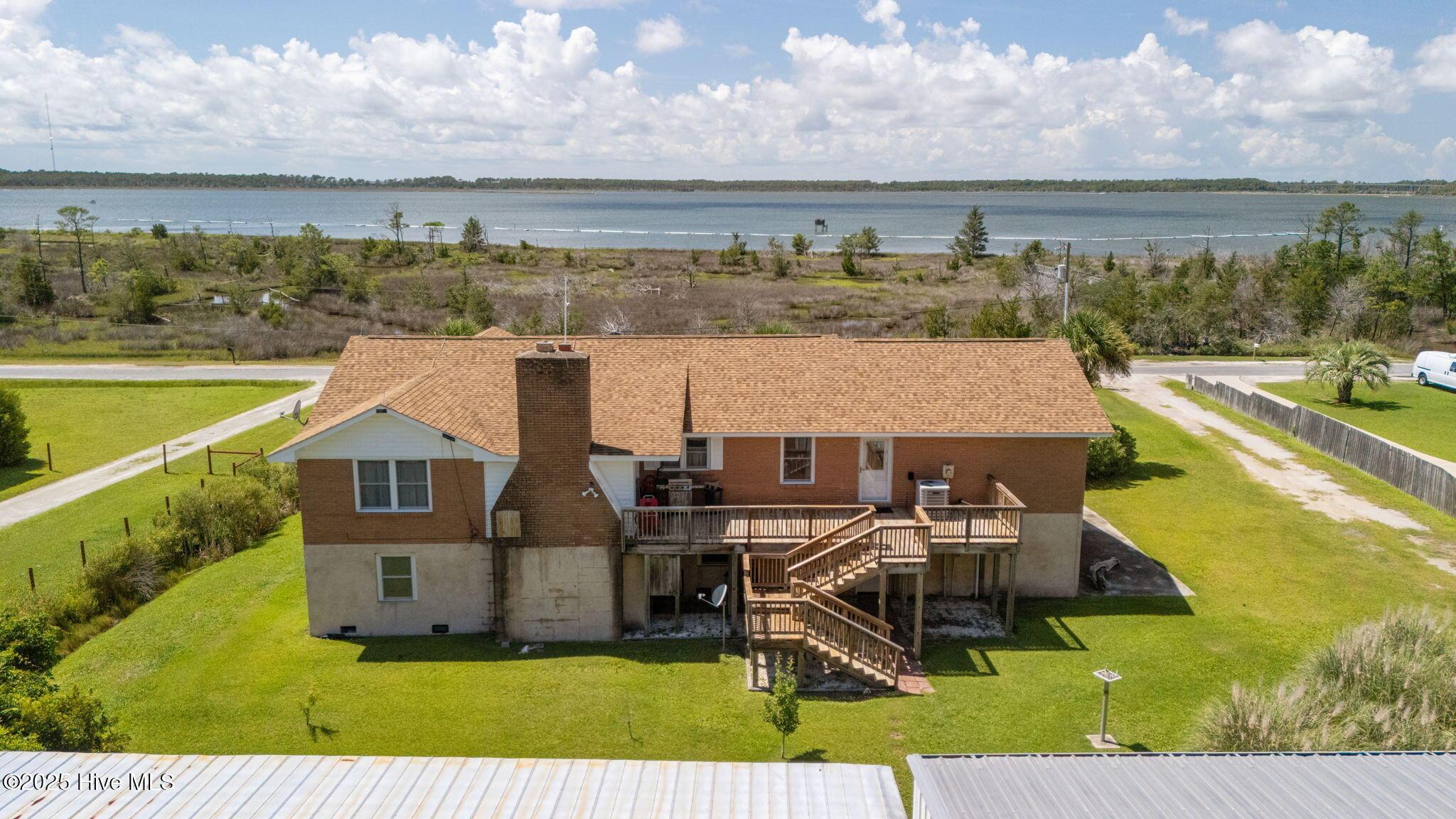 Image 4: 1-web-or-mls-DJI_20250714145943_0275_D