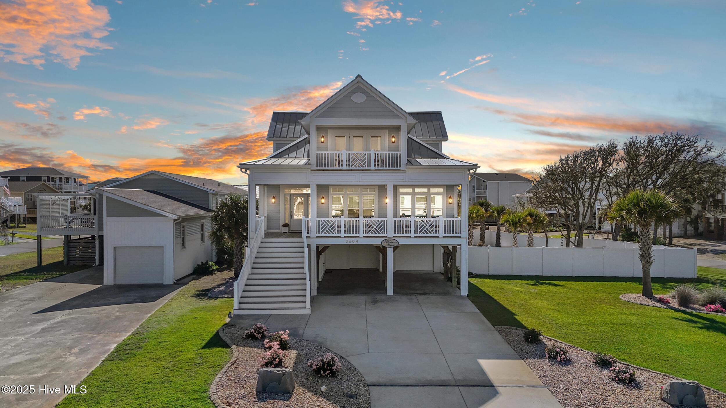Image 2: 3604 W Pelican Drive - Welcome Home!