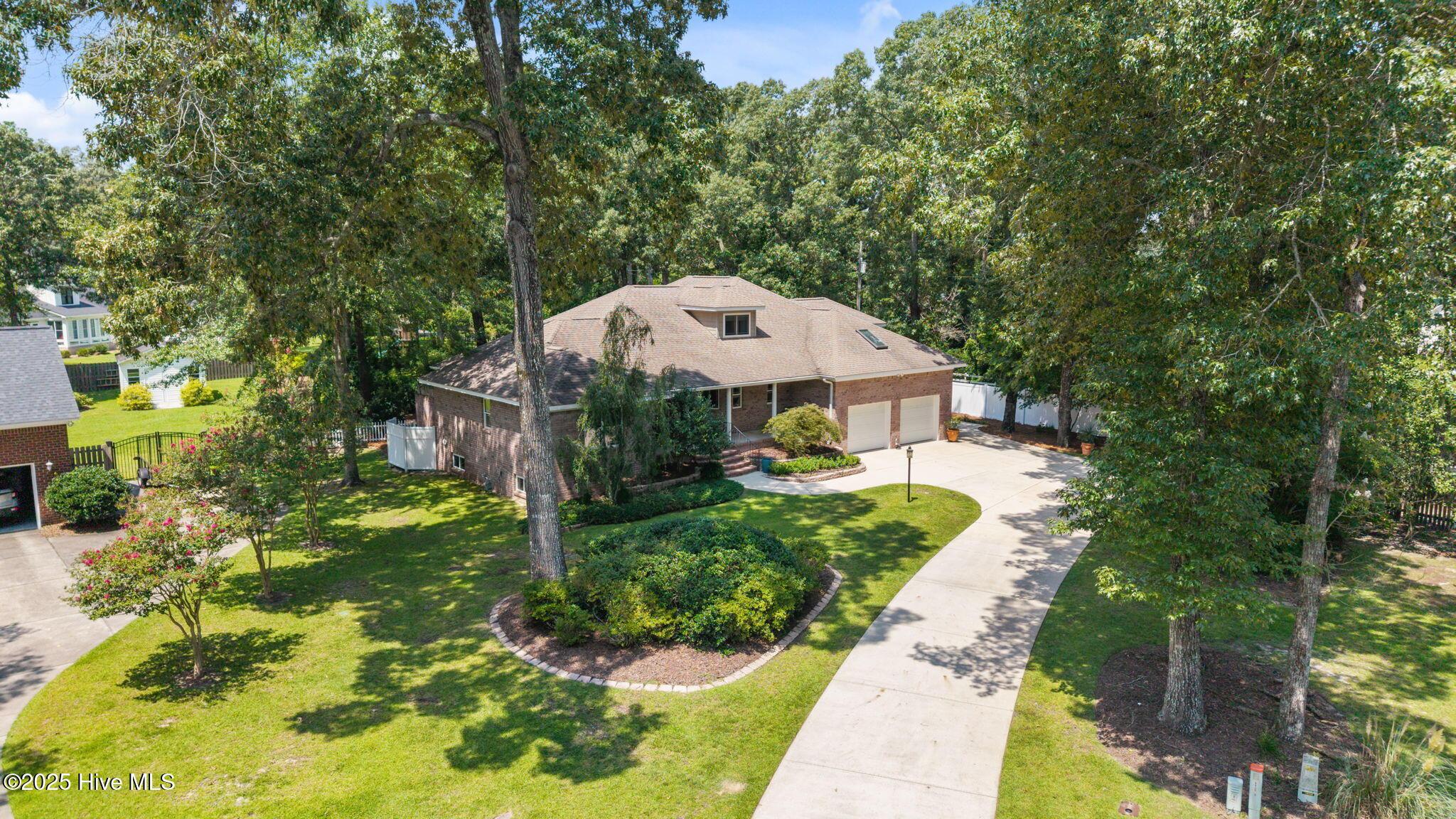 Image 3: 7-web-or-mls-DJI_20250818130739_0348_D