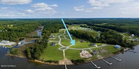 975+999 W Burton Farm Drive