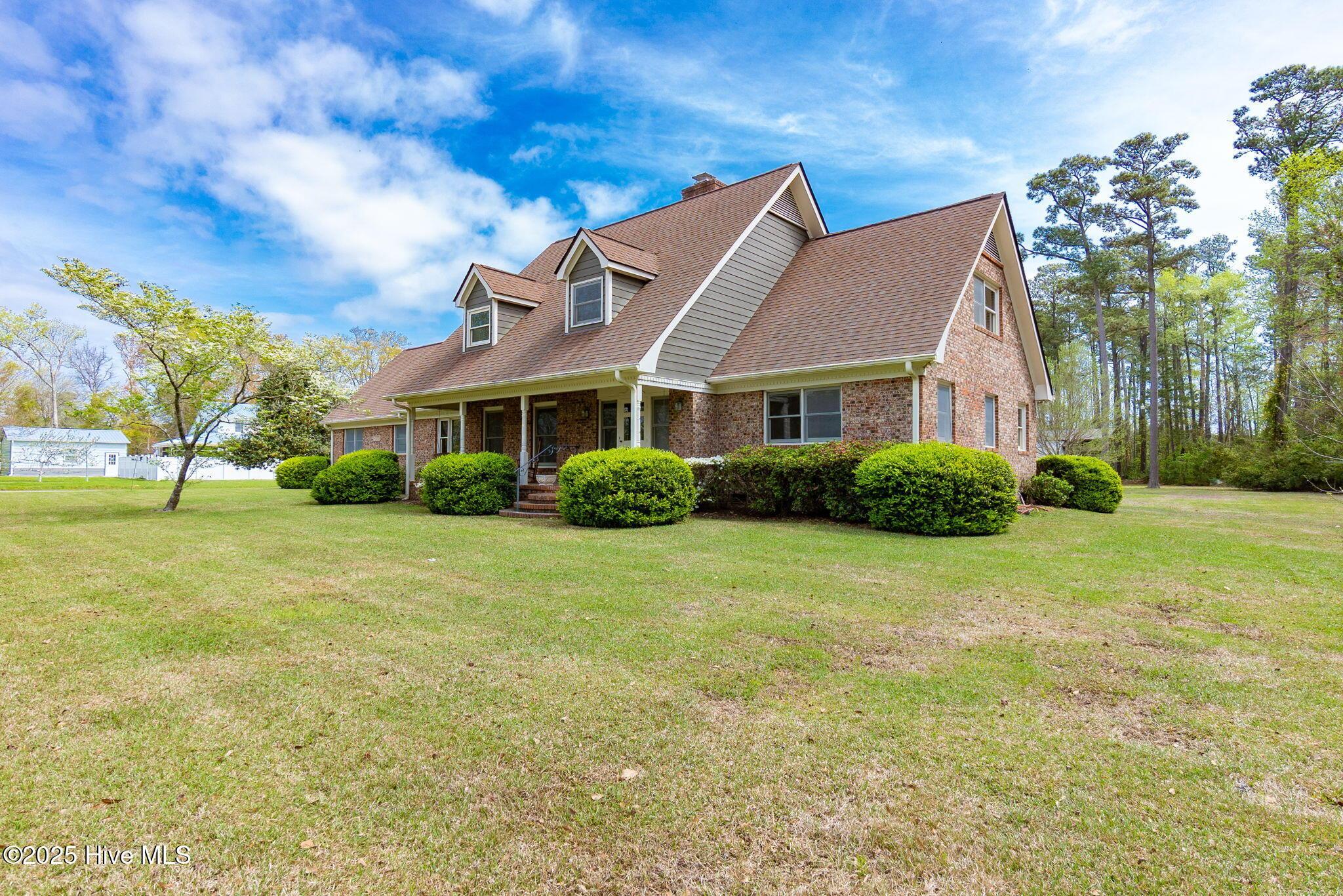Image 3: 1-web-or-mls-chadwick-visuals-1630-n-20t