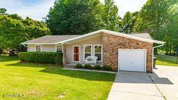 2 Cherokee Drive