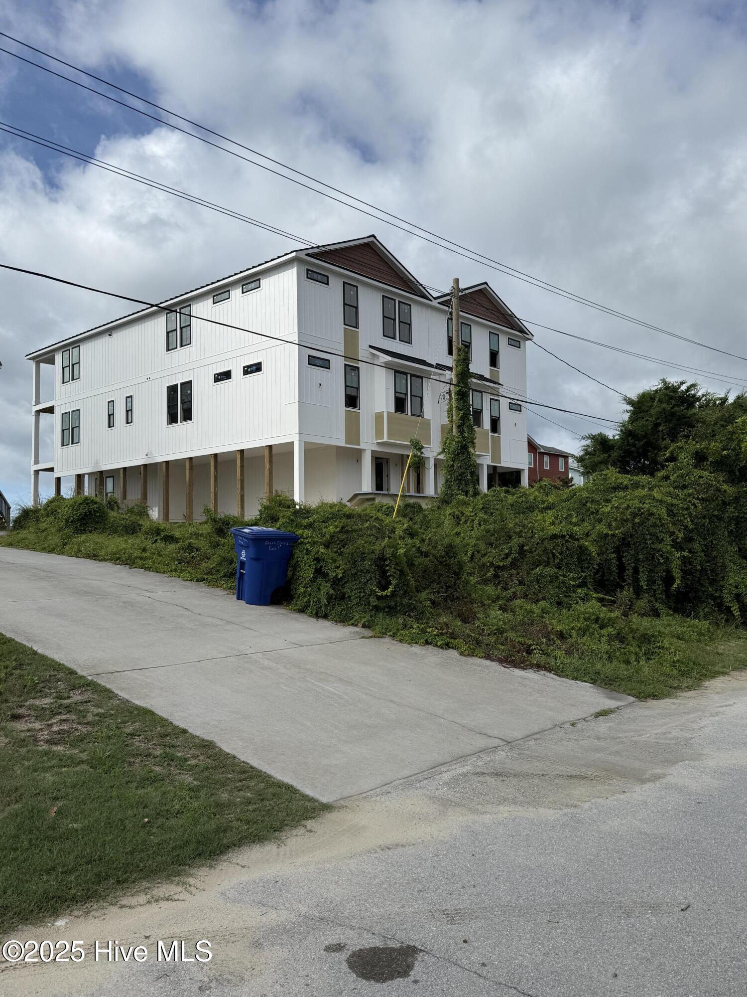 Image 4: Roadview Progress 8/13/25