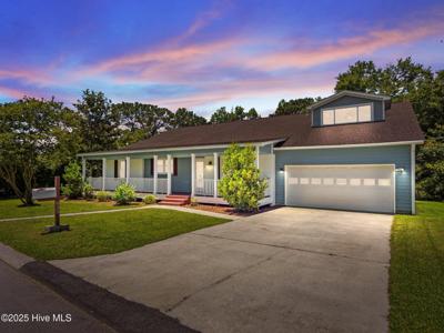 639 W Shore Drive
