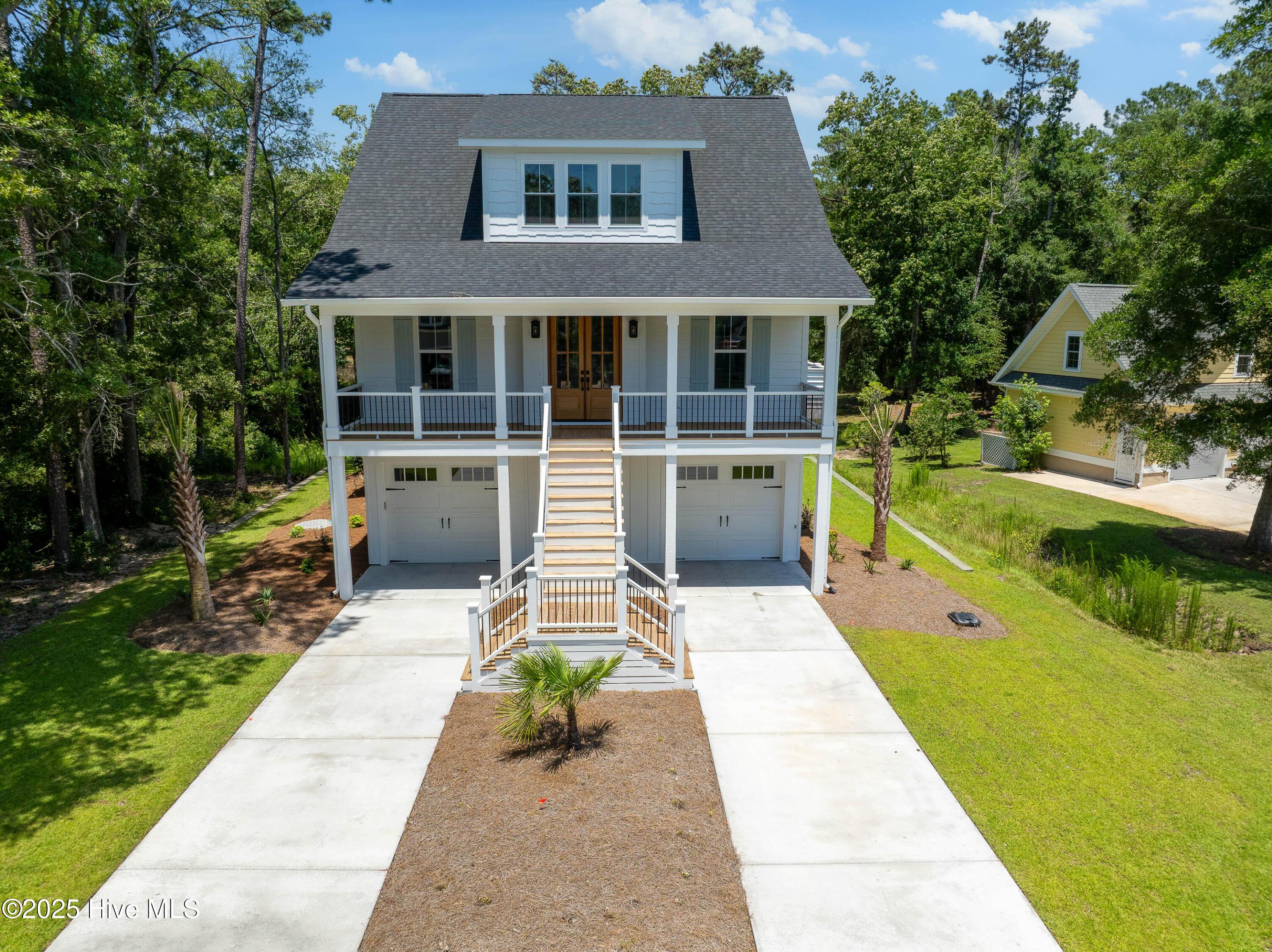 Image 2: 3404 Eaglecrest MLS-3