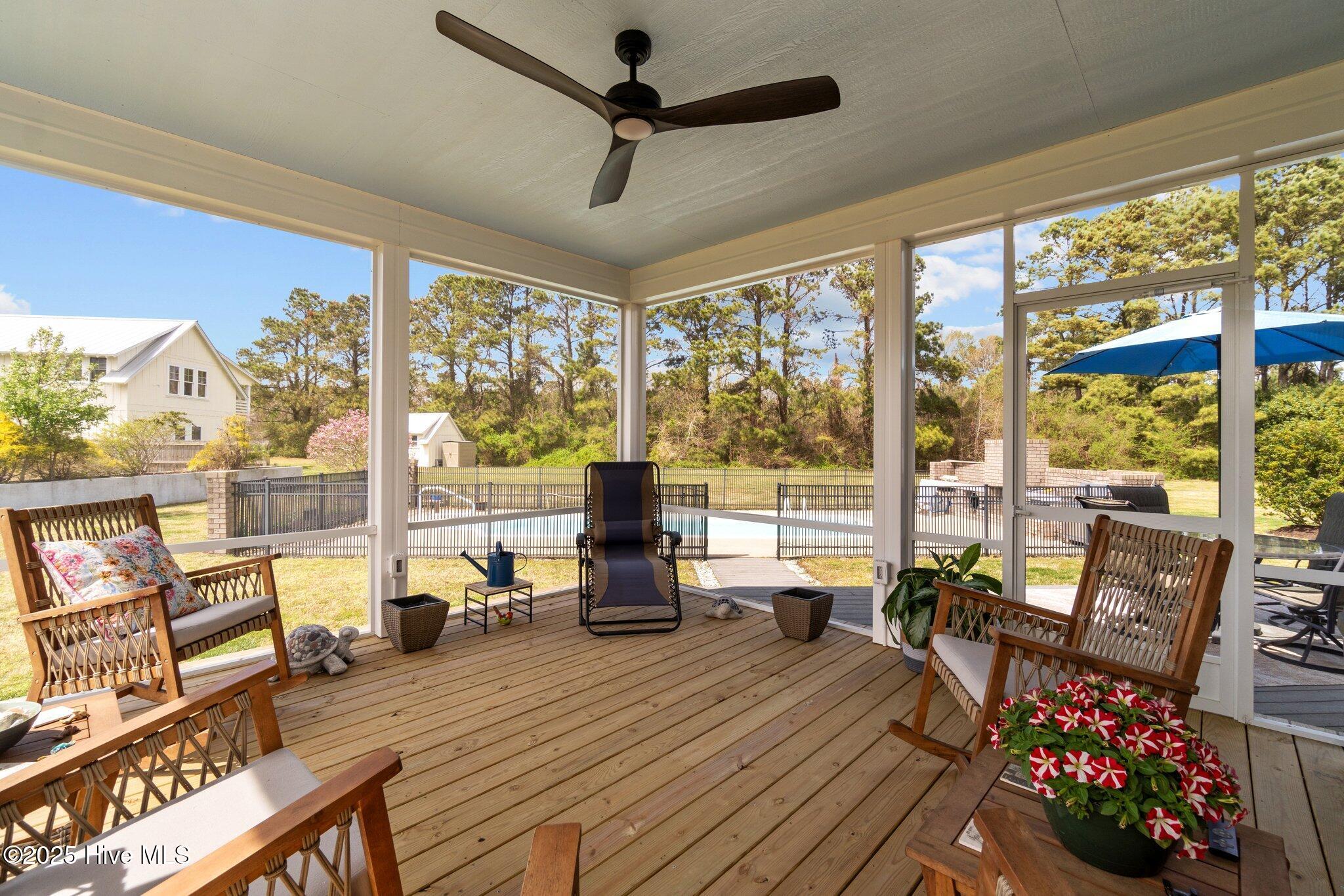 Image 3: 48-web-or-mls-DSC05868