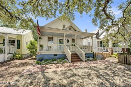 209 N Lord Street