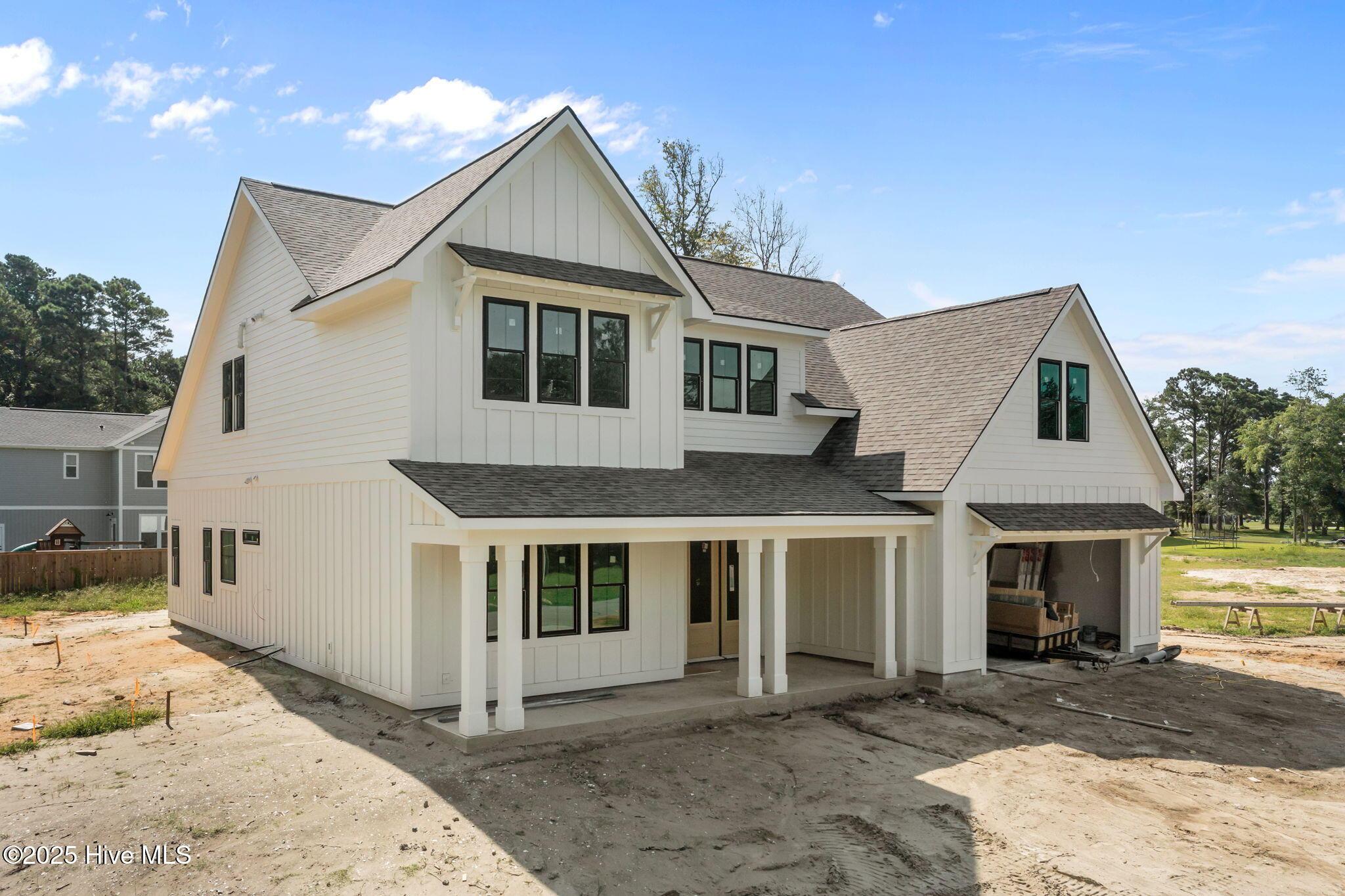 Image 4: Front Elevation
