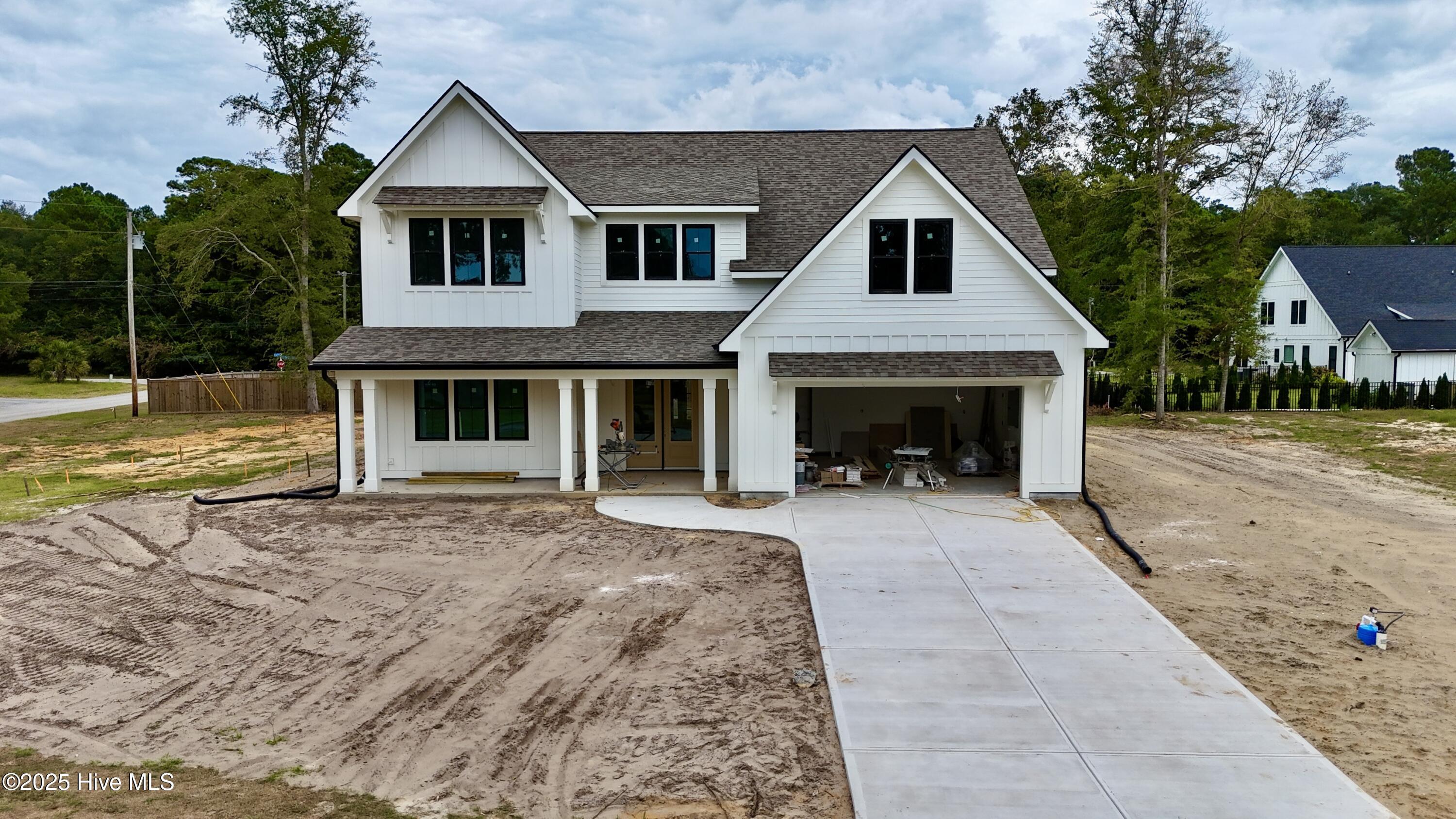 Image 1: Front Image 1: Front