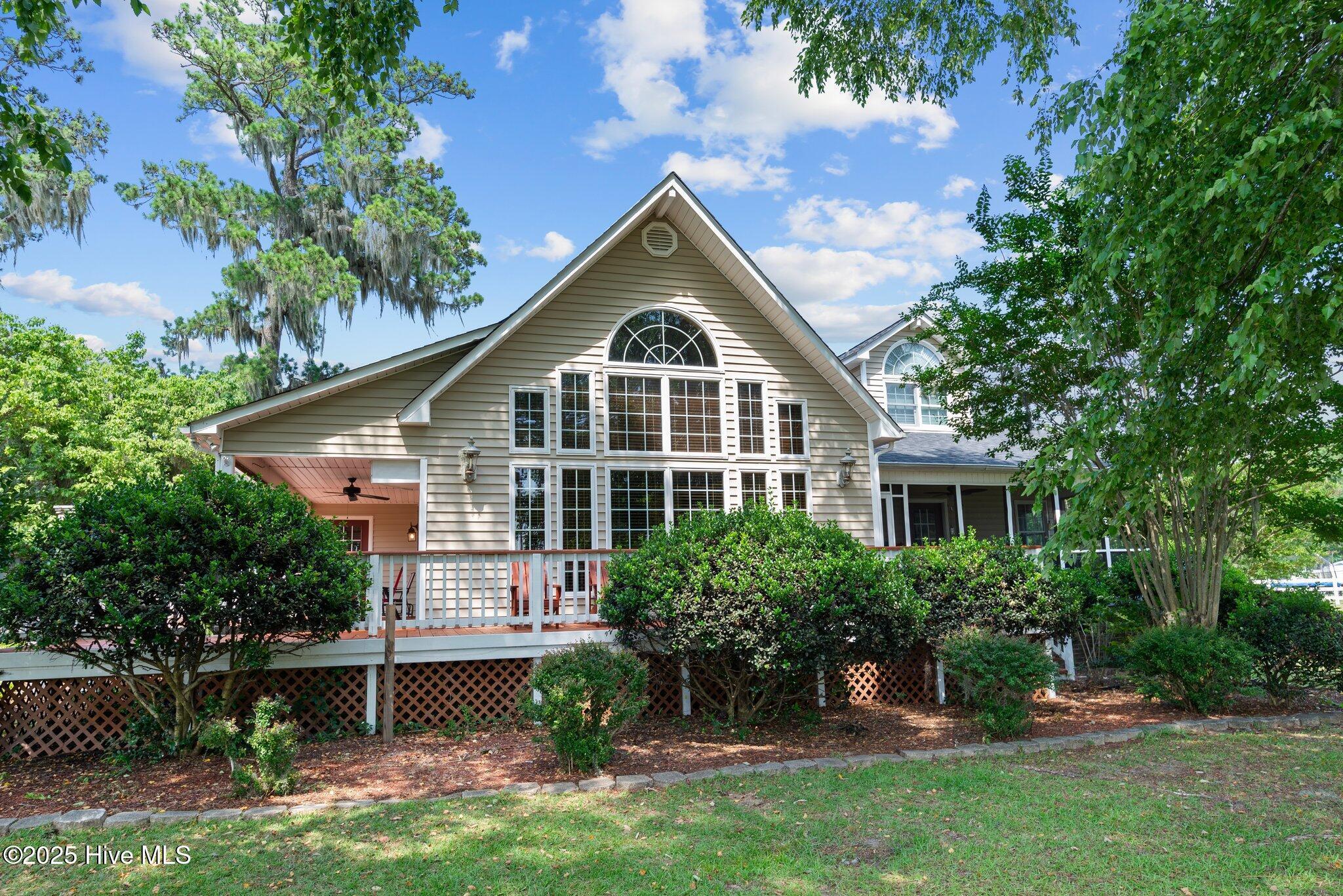 Image 1: front of house1