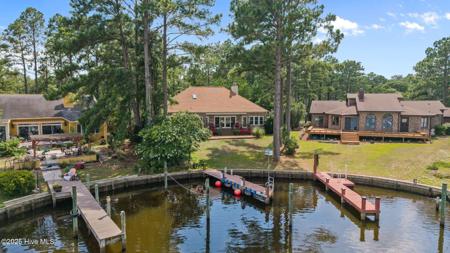 6002 Gondolier Drive