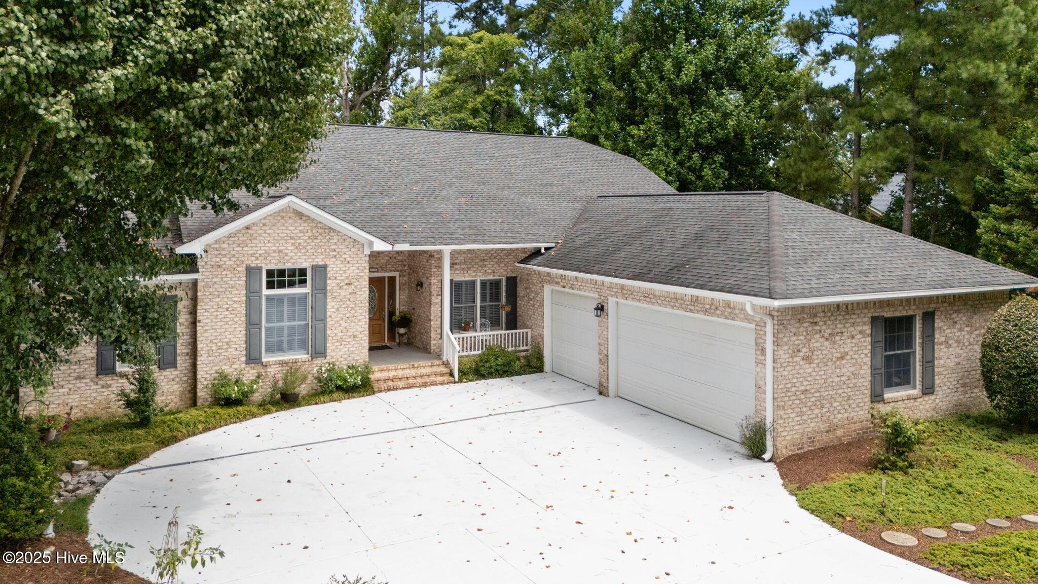 Image 1: 106 Roanoke Lane