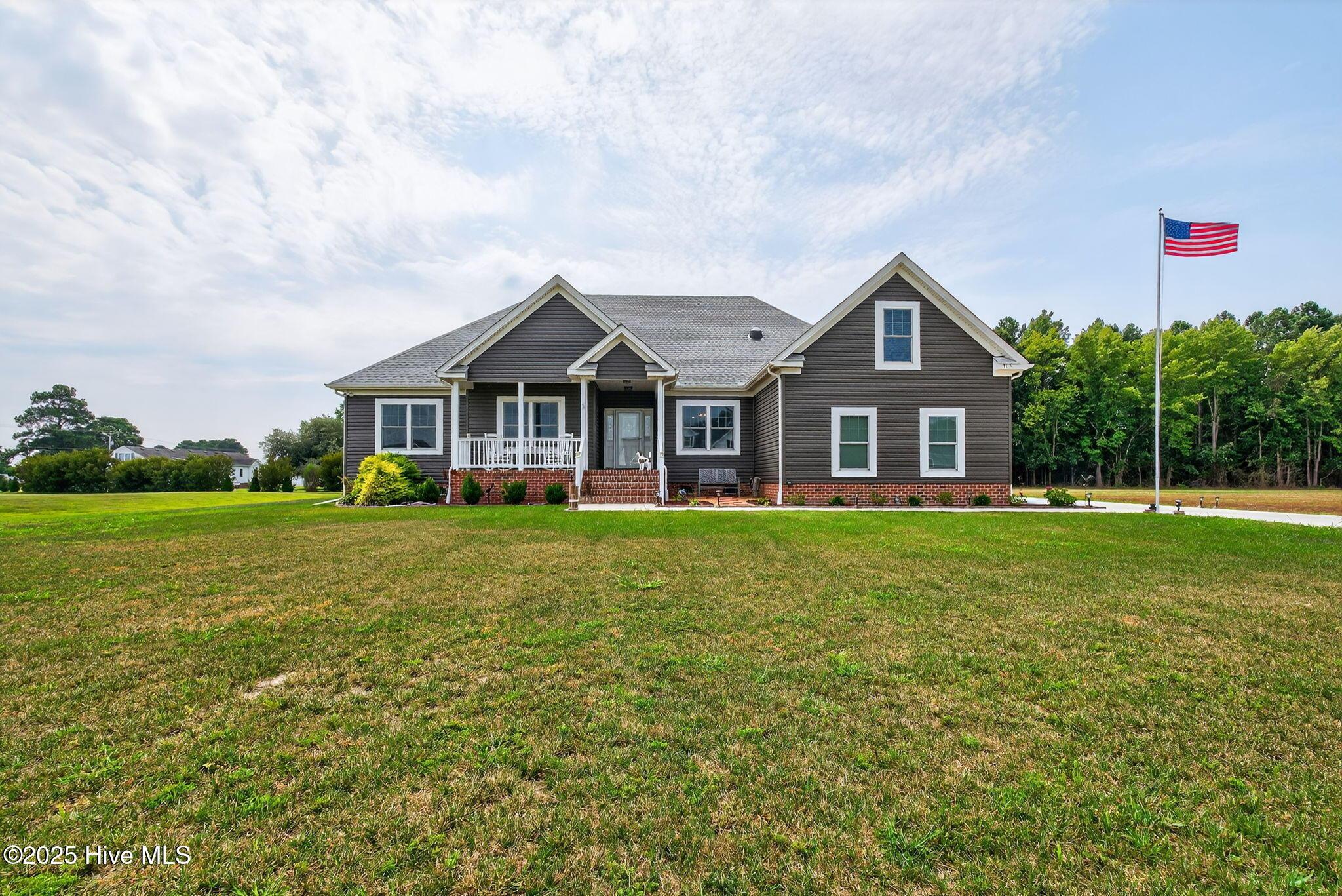 Image 2: 2-web-or-mls-105-isaac-ct