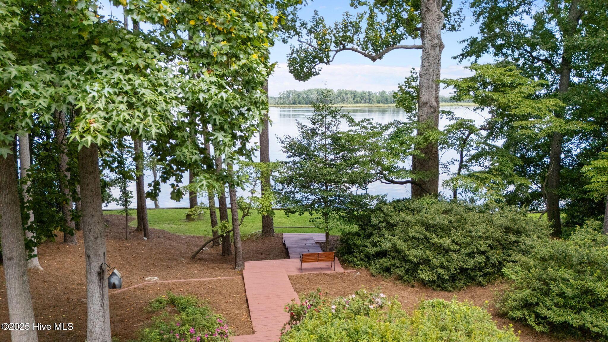 Image 4: 8-web-or-mls-DJI_20250728124649_0519_D