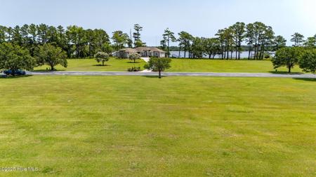 118 Waterway Drive