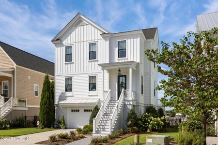 301 Moss Way