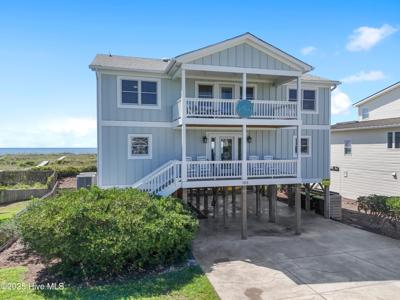 1213 Ocean Boulevard W