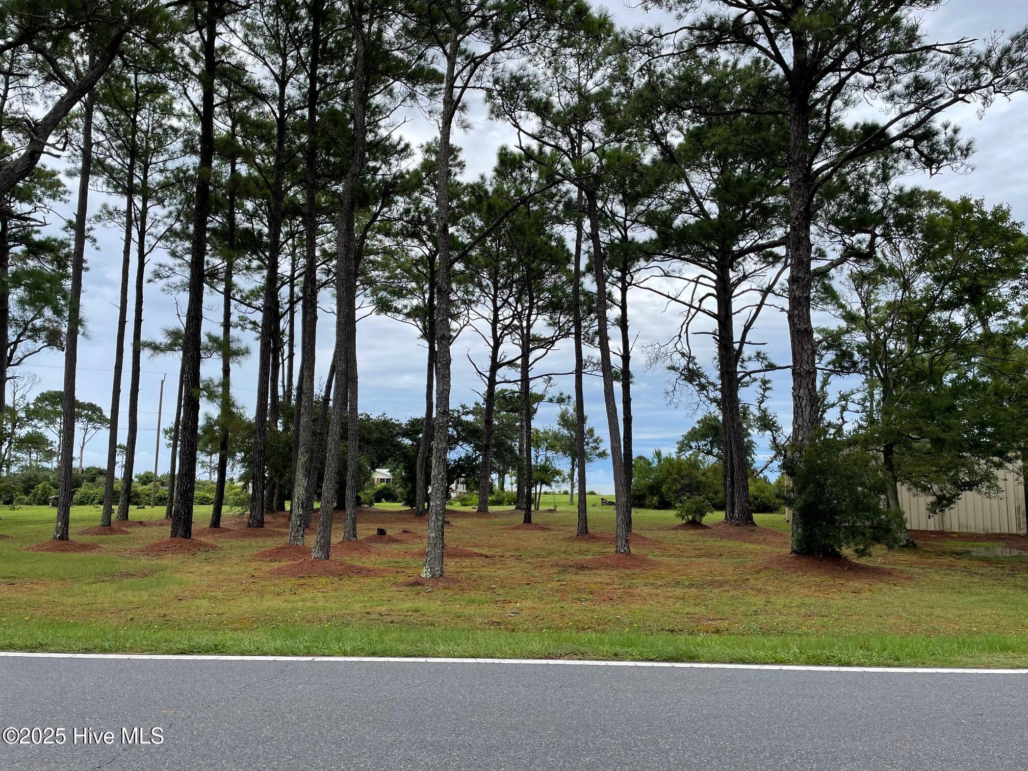 Image 3: 620 Seashore Dr
