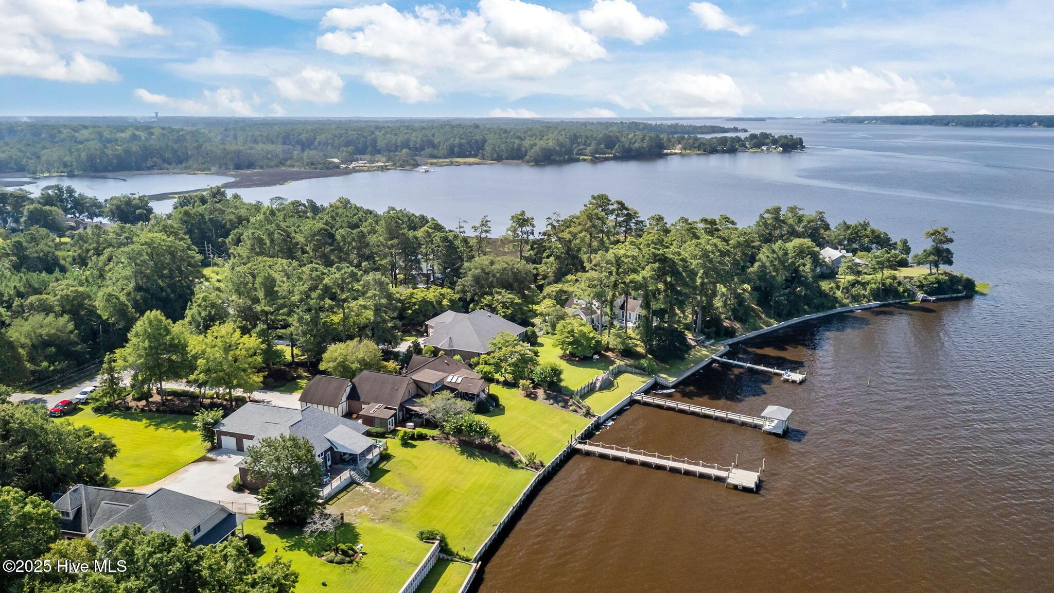 Image 2: 63-web-or-mls-DJI_20250725103202_0347_D