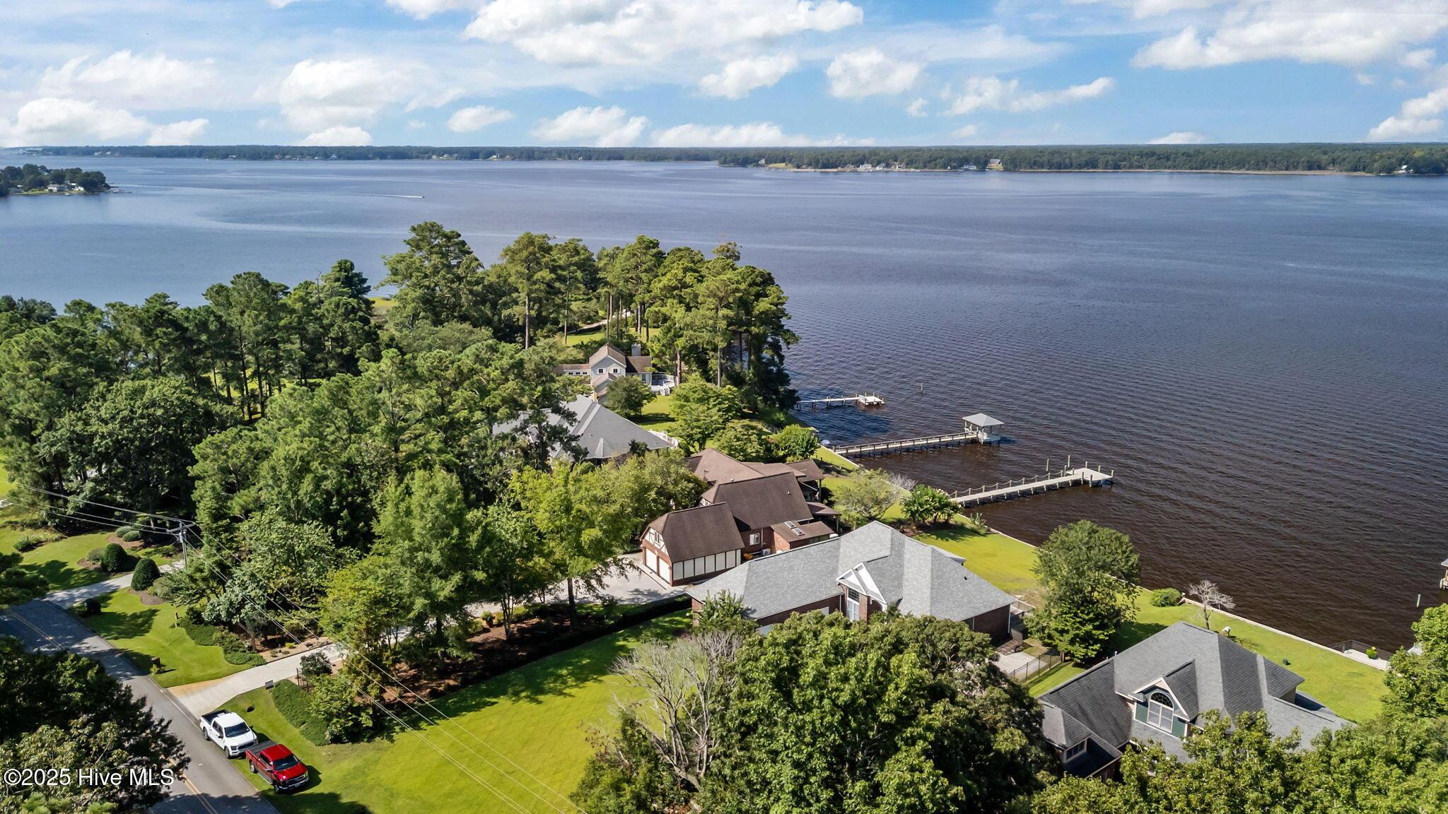 Image 3: 62-web-or-mls-DJI_20250725103129_0342_D