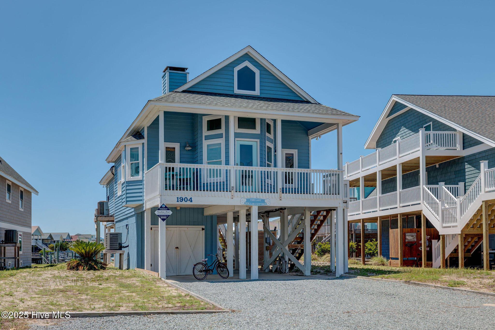Image 2: 1904OceanBoulevard-1