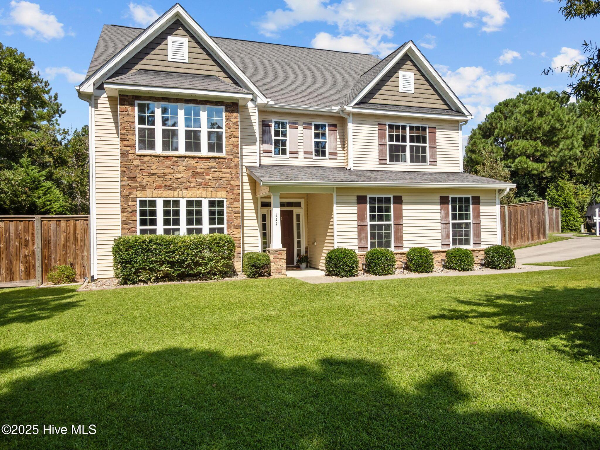 Image 3: 3-web-or-mls-P8141429