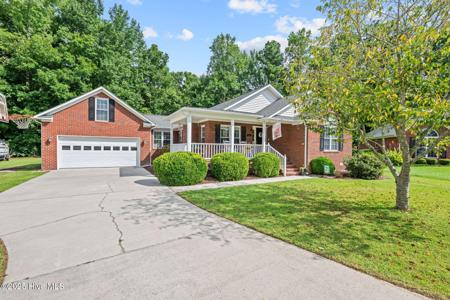140 Hidden Pond Drive