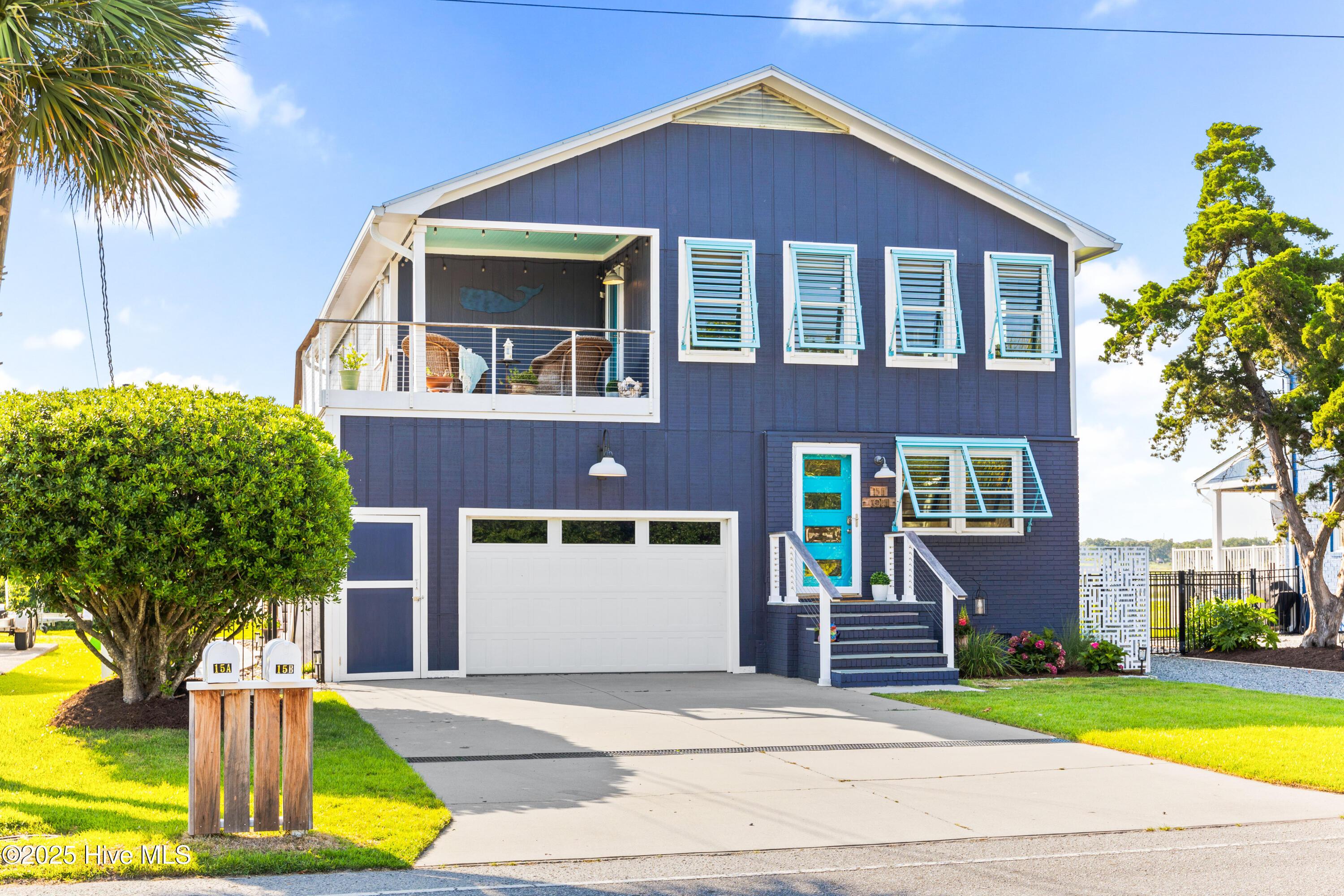 Image 3: 003_15_coral_drive_-03_235