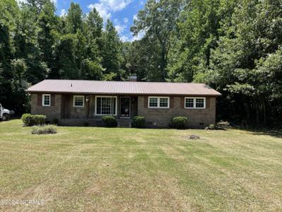 600 Mallard Drive