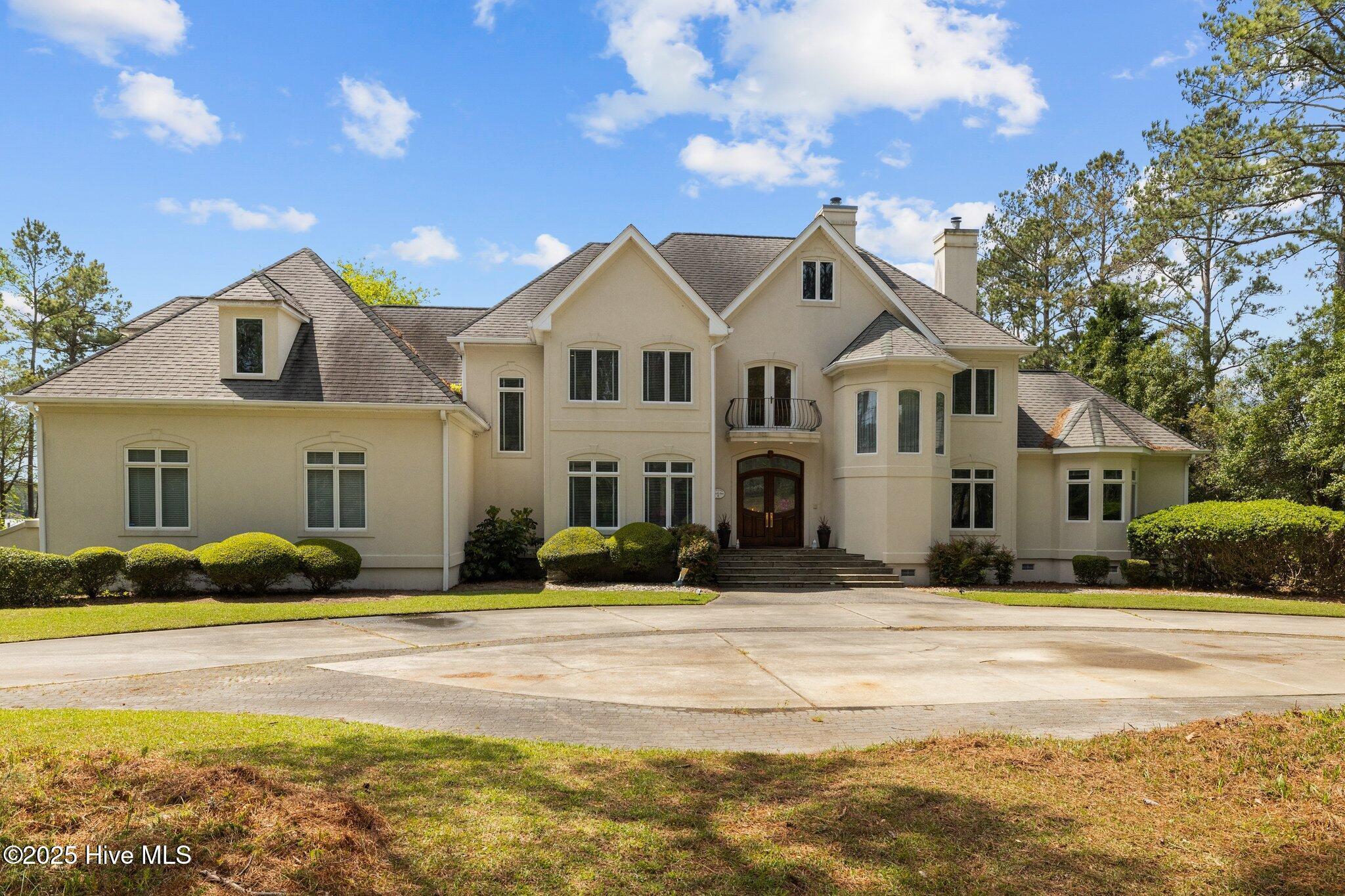 Image 2: 210 Sumter CT