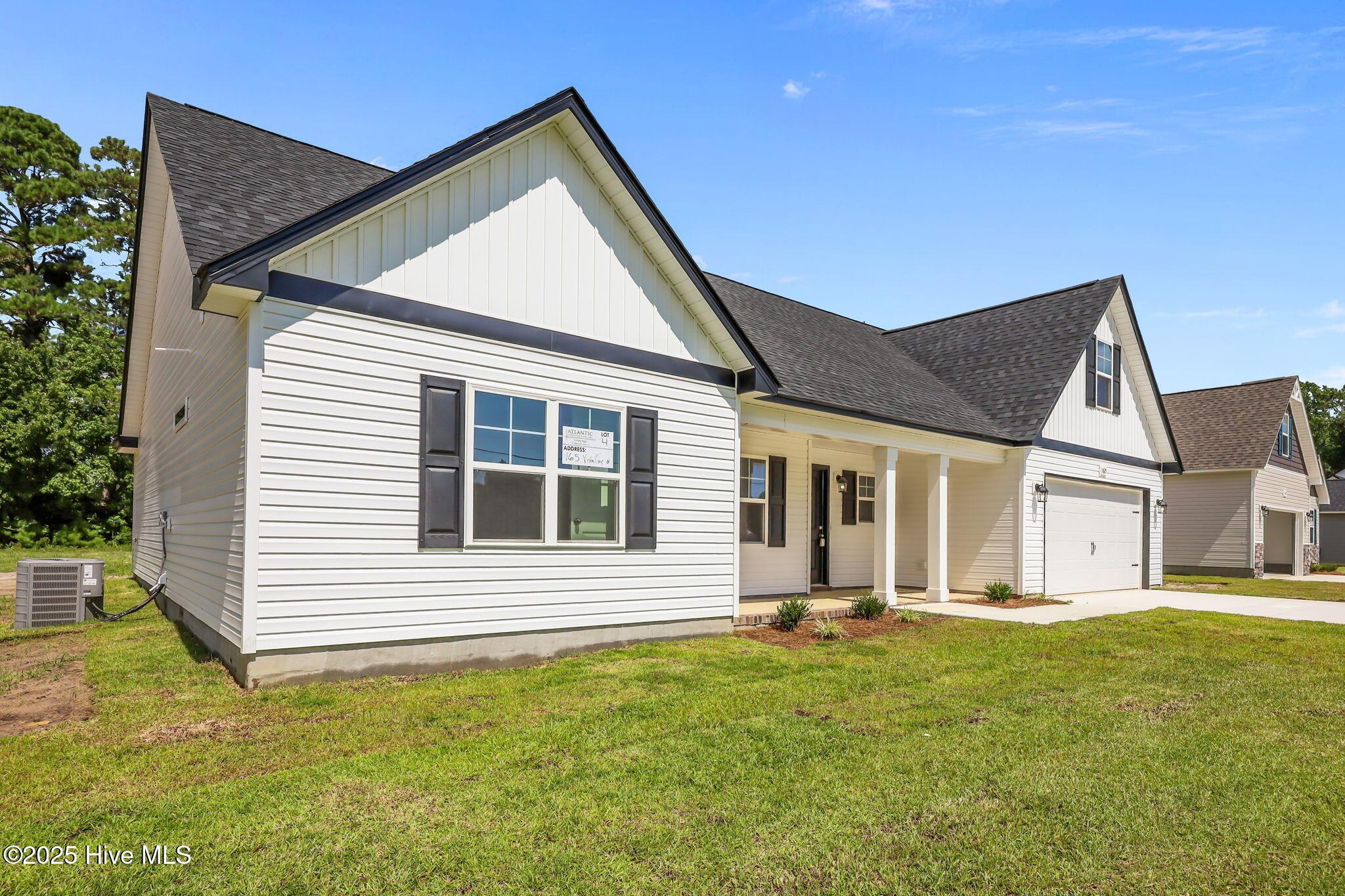 Image 2: 3-web-or-mls-165 Vista Cay Dr 078