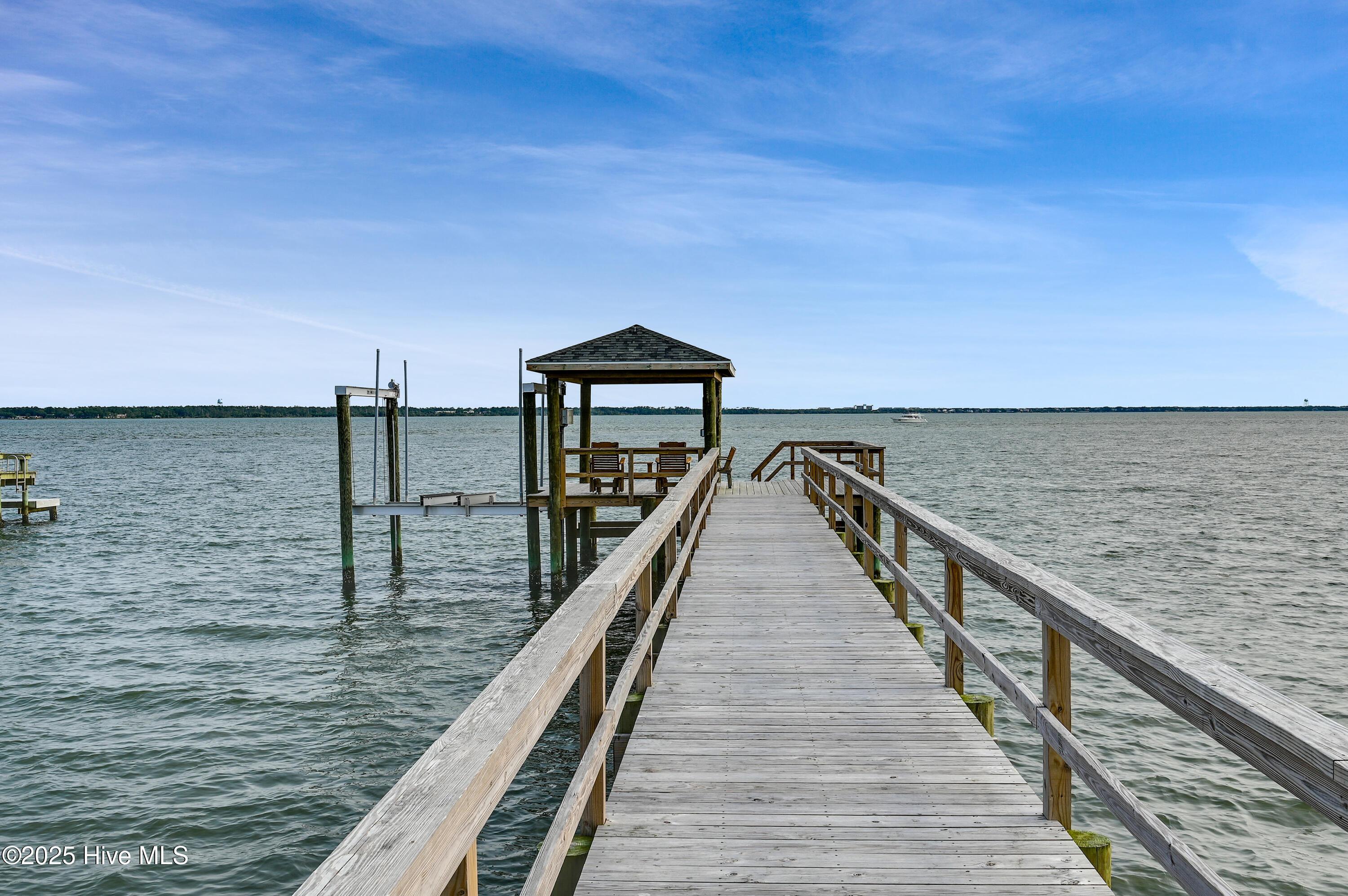 Image 2: dock with new boat lift