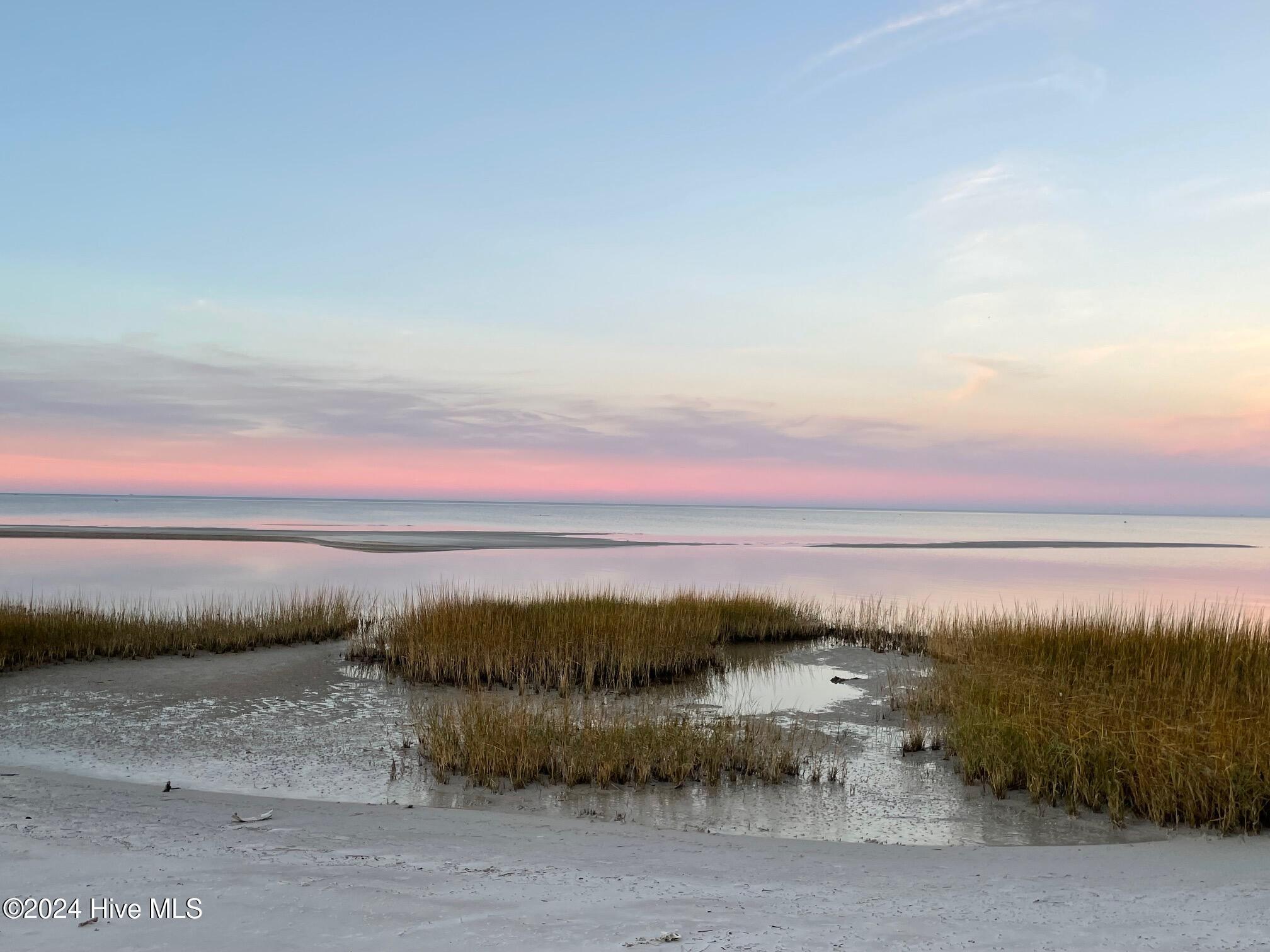 Image 1: Shoreside