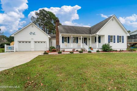 1110 Link Lane