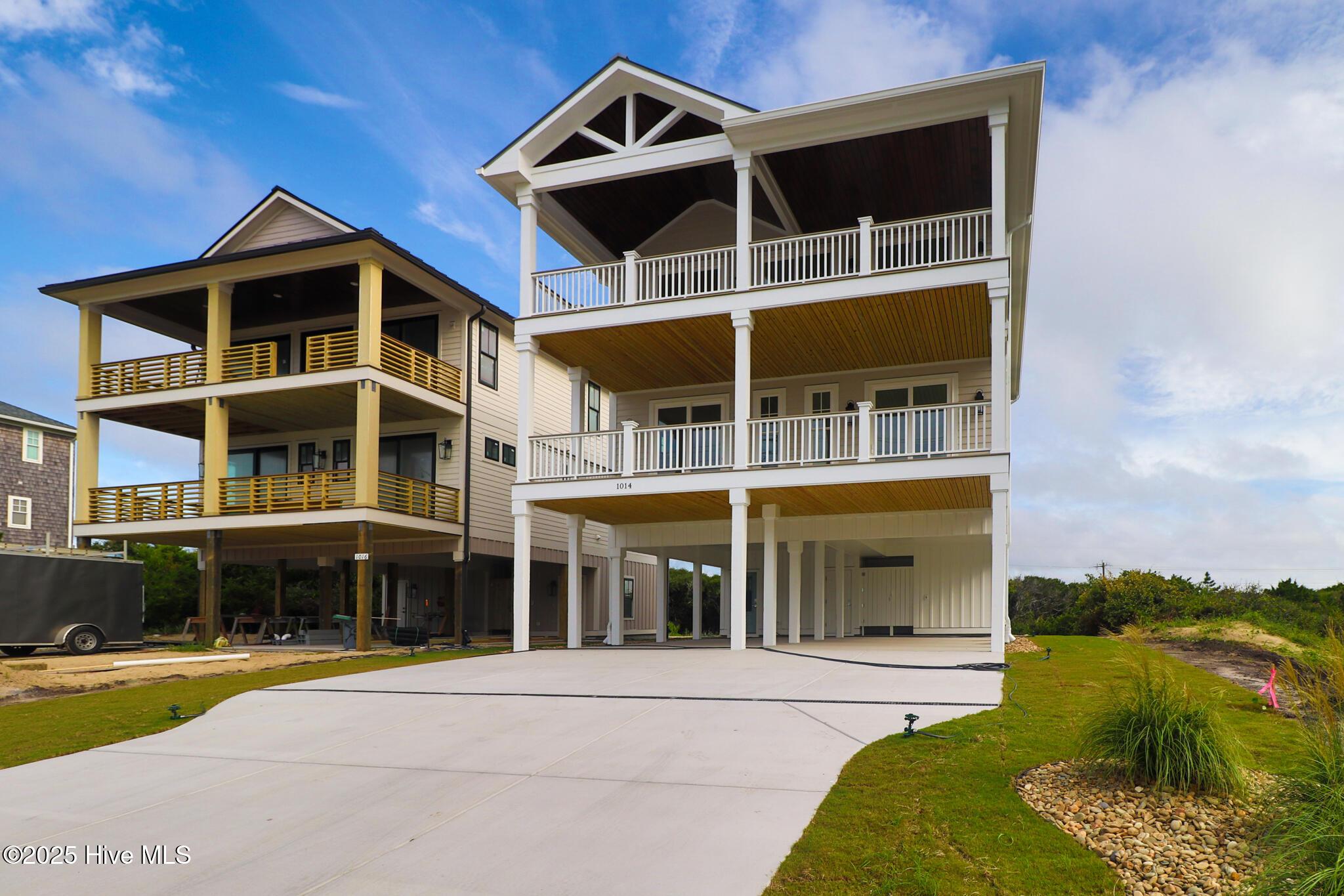 Image 2: Stunning new build in Atlantic Beach