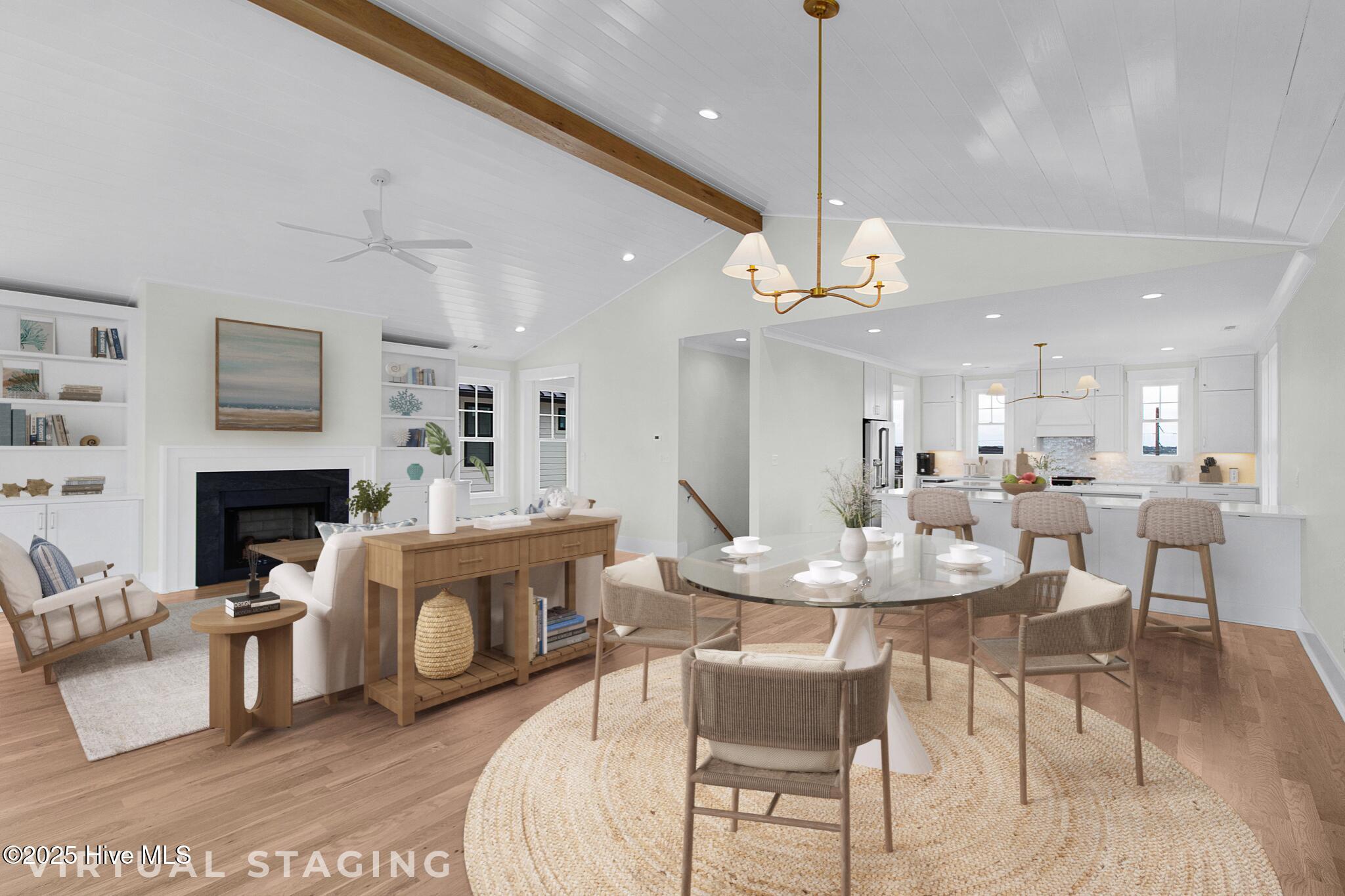Image 4: Open living space