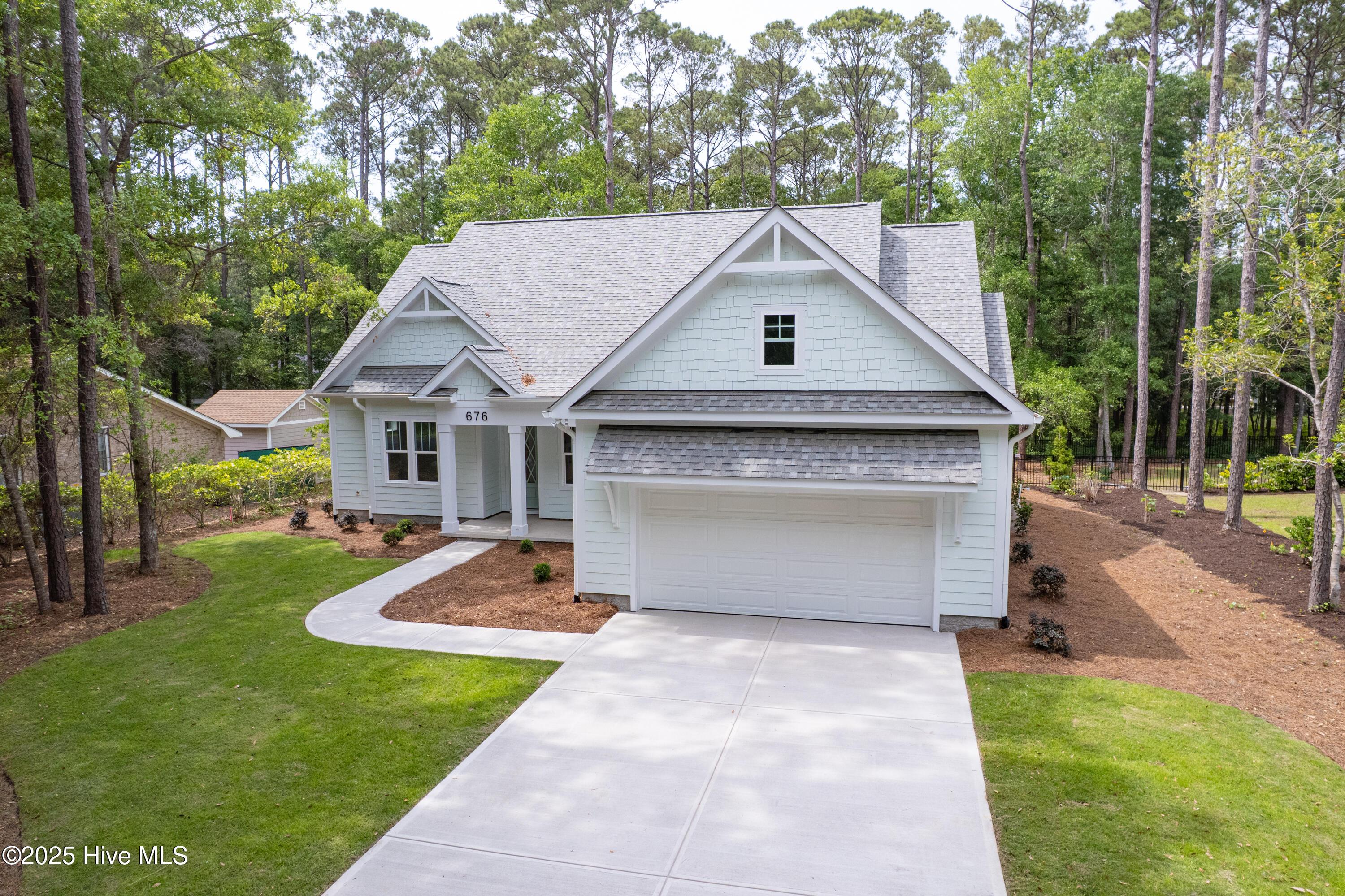 Image 3: 676 Folly Dr-45