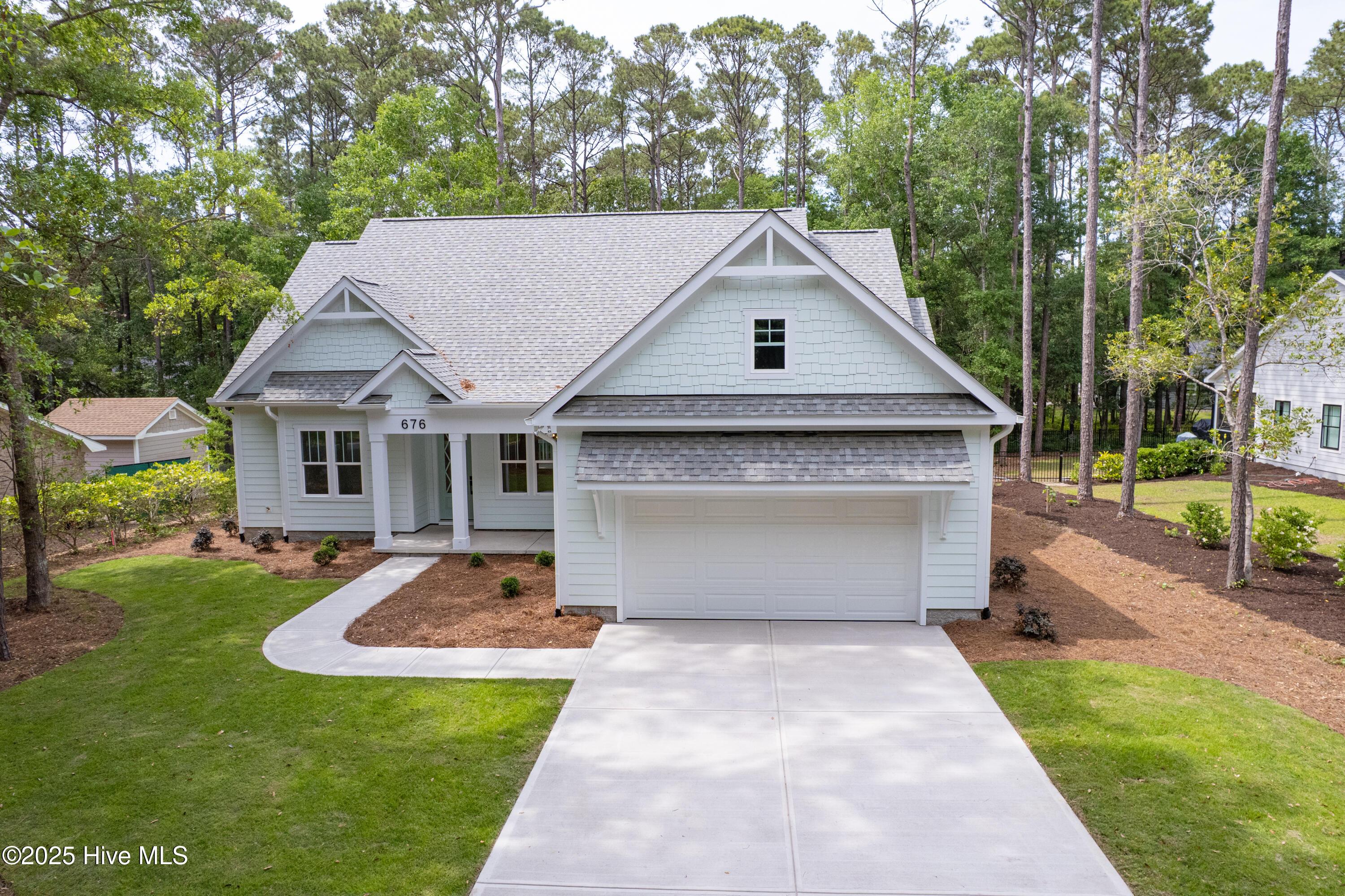 Image 4: 676 Folly Dr-46