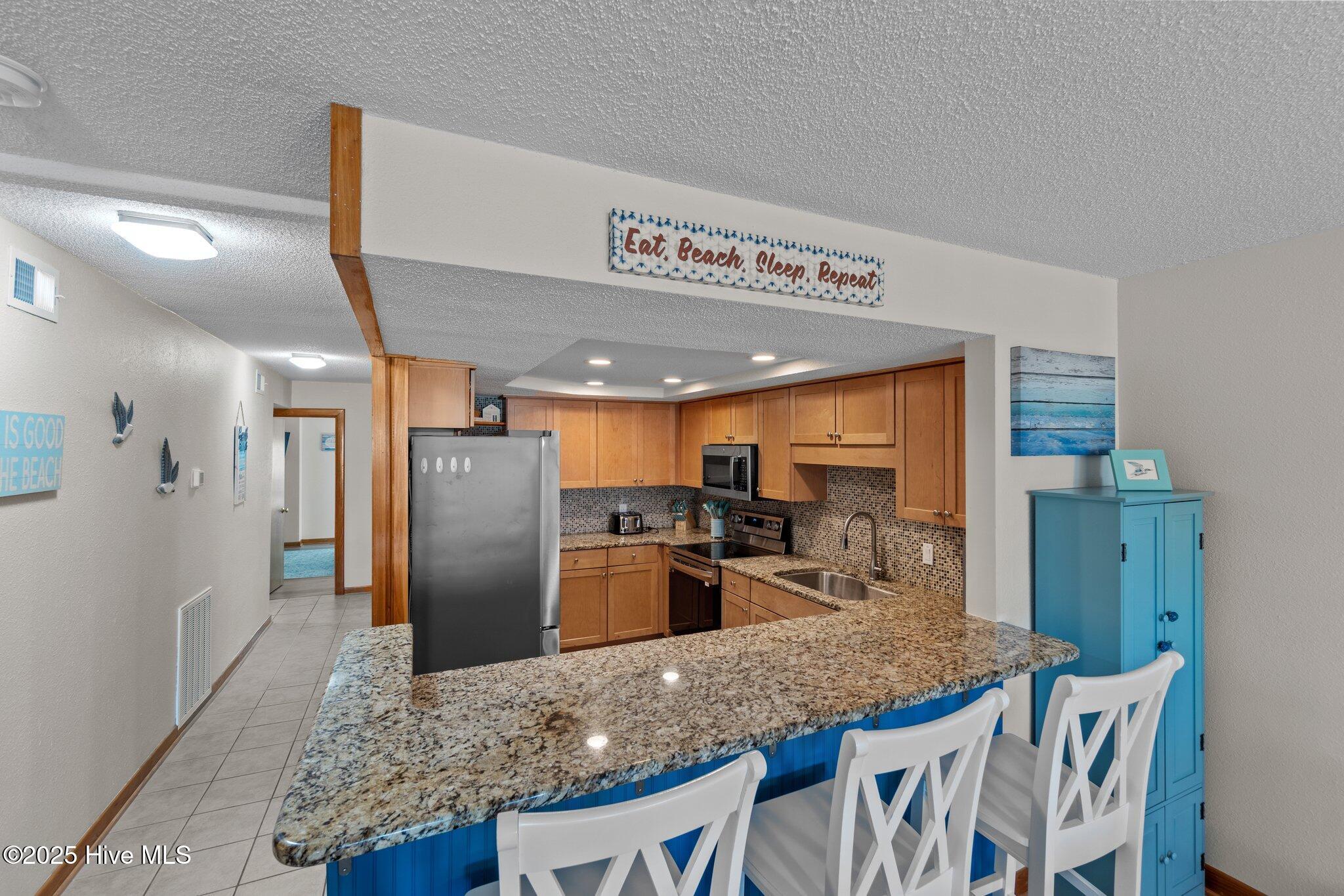 Image 4: 21-web-or-mls-DSC05911