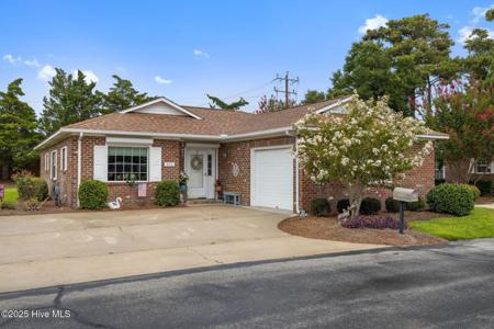 112 Bay Club Circle