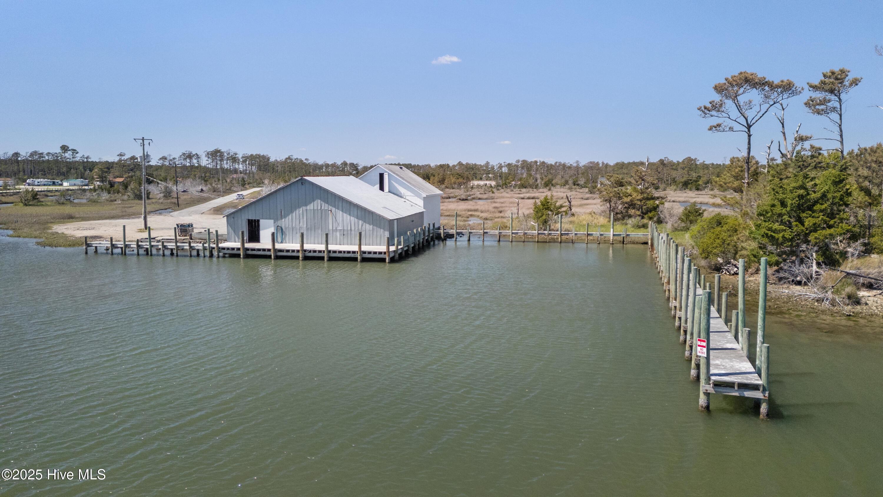 Image 3: 200 Cedar Creek Rd