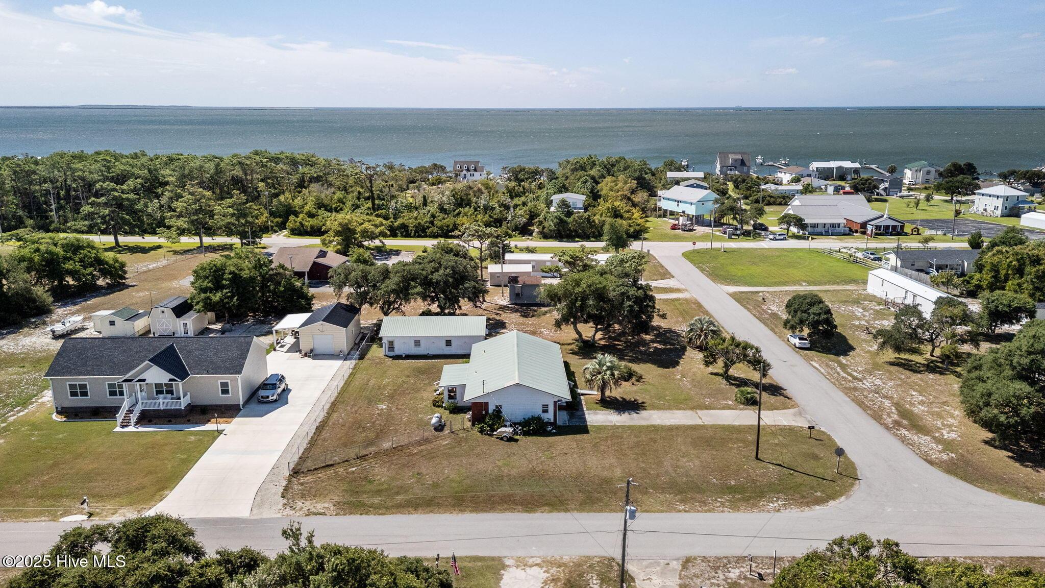 Image 3: 124 Stewart Rd