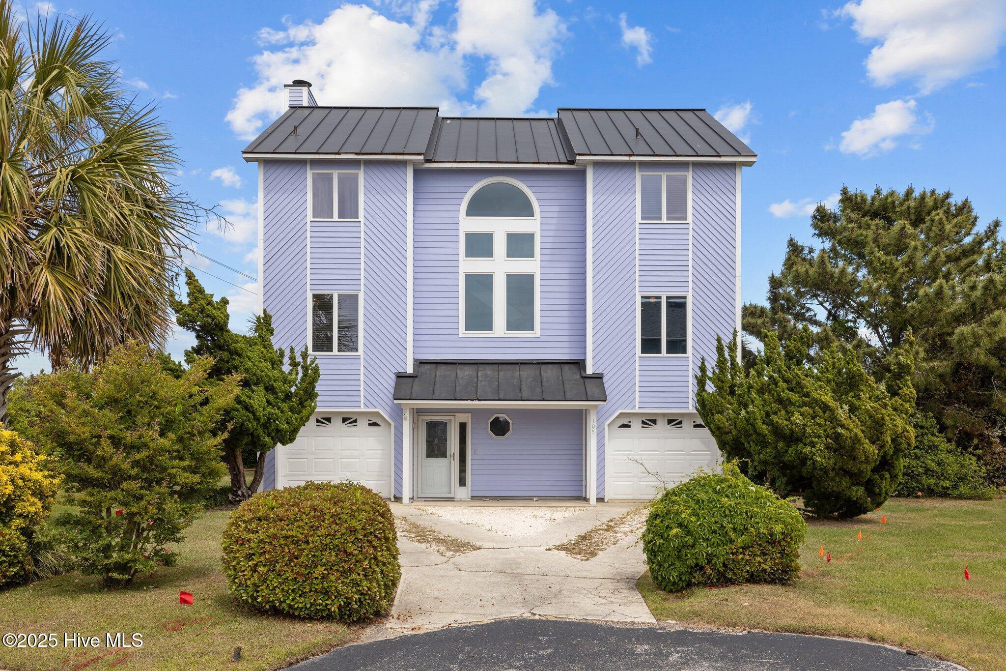 Image 2: 105 Island Quay Ct