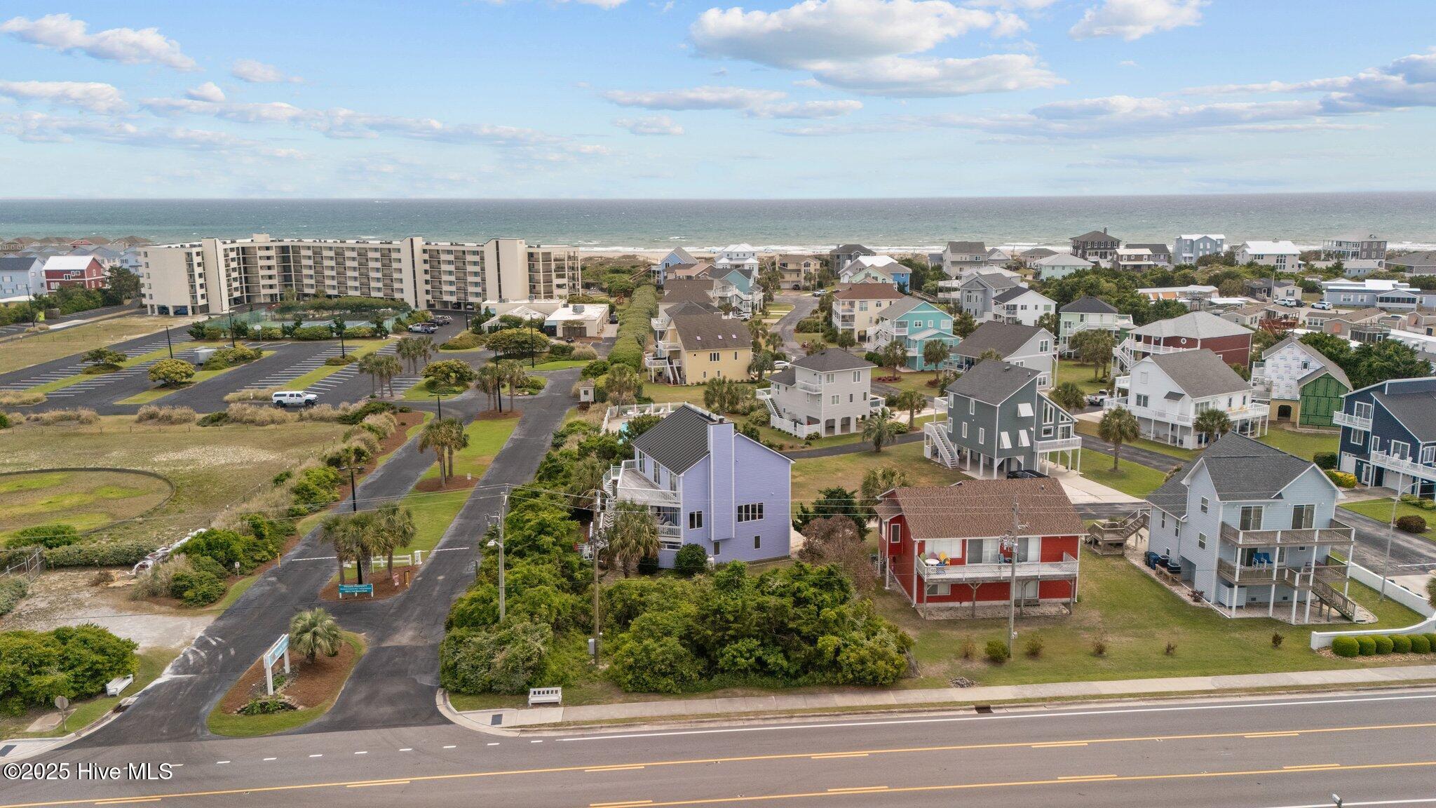 Image 3: 105 Island Quay Ct