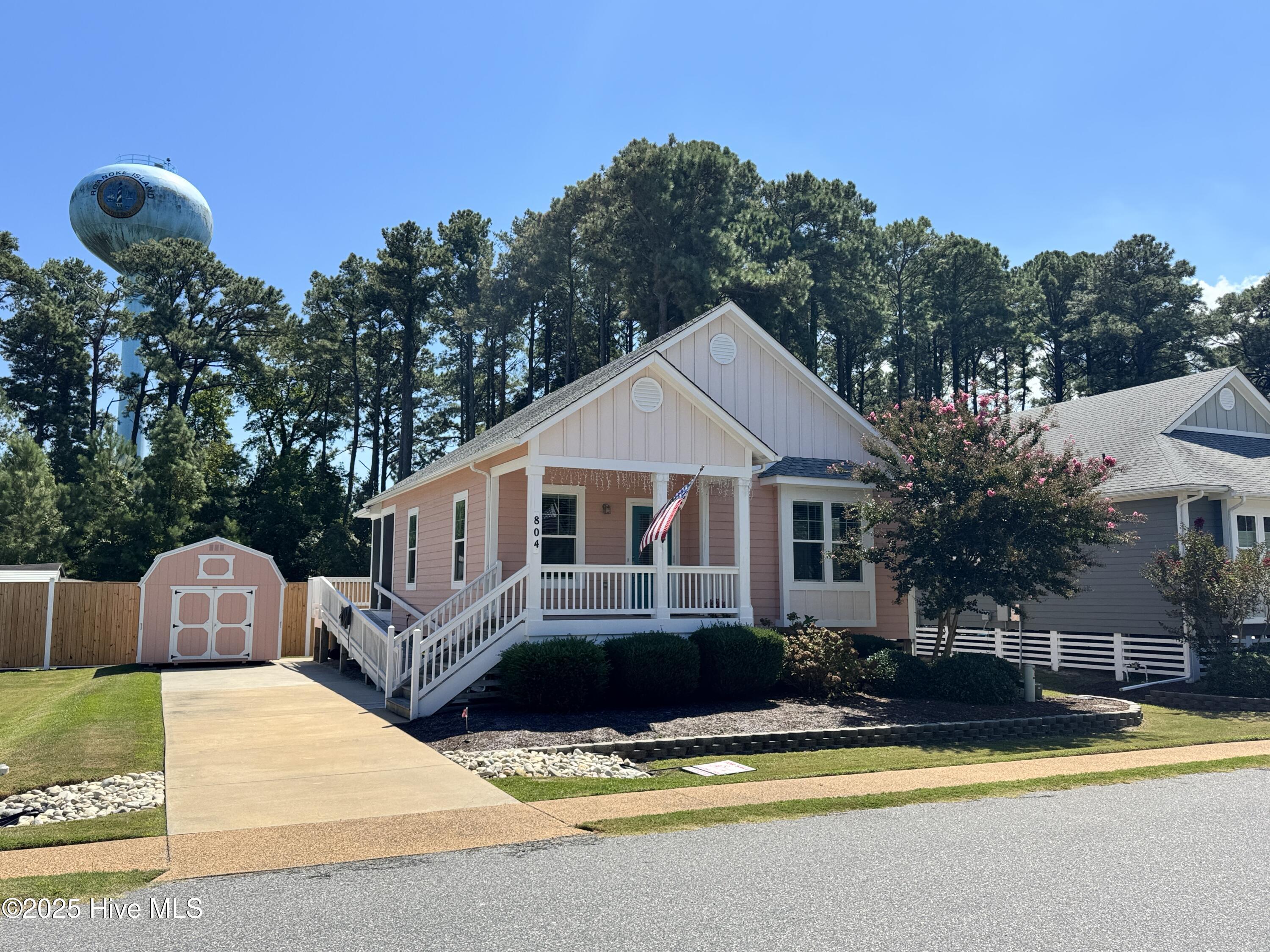 Image 3: right side Image 3: right side