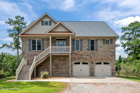 168 Breakwater Drive