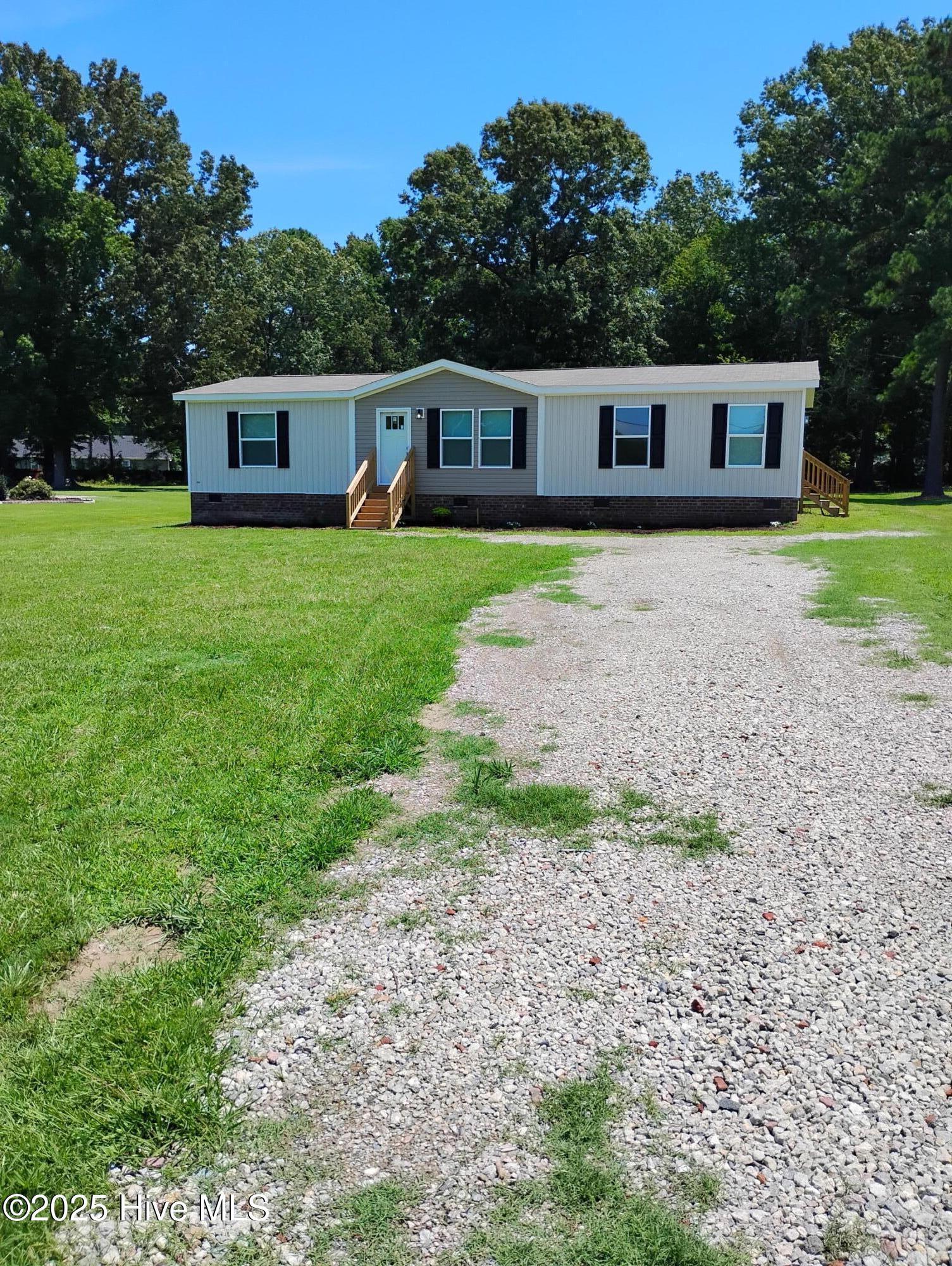 Image 1: Outside Photo