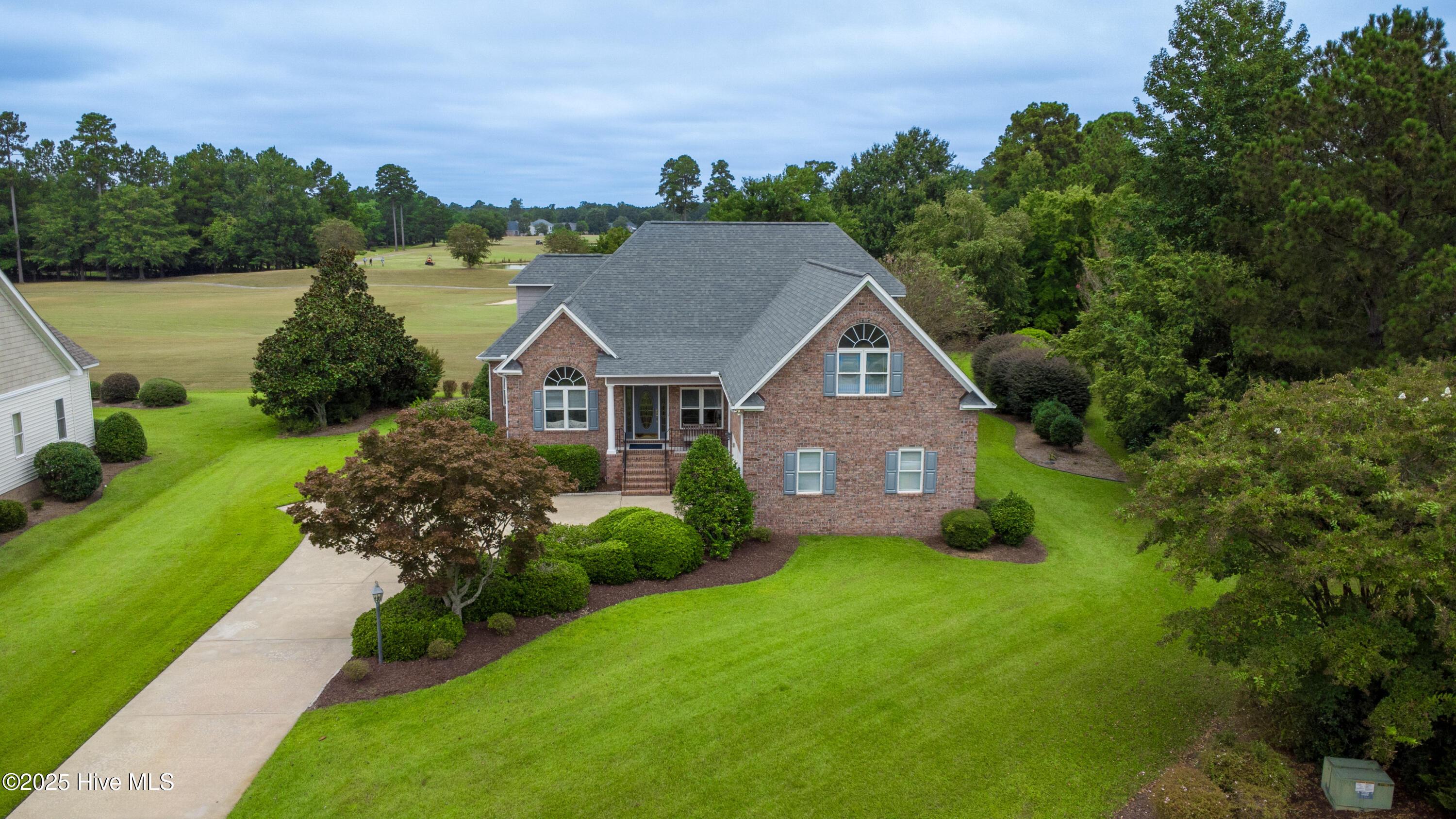 Image 1: 106 Mellen Road, New Bern, NC 28562